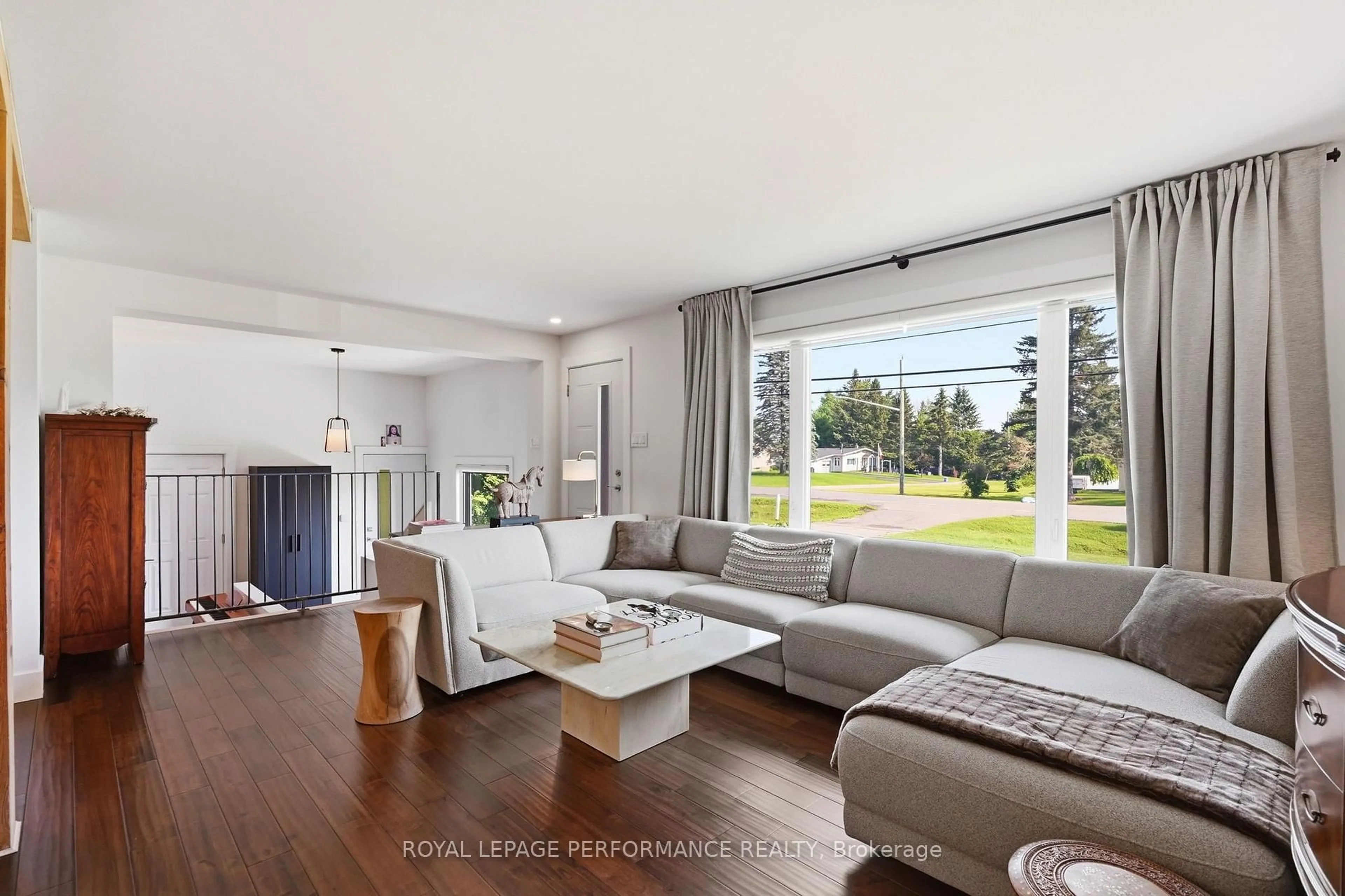 Living room with furniture, unknown for 3786 Front Rd, Hawkesbury Ontario K6A 2T4