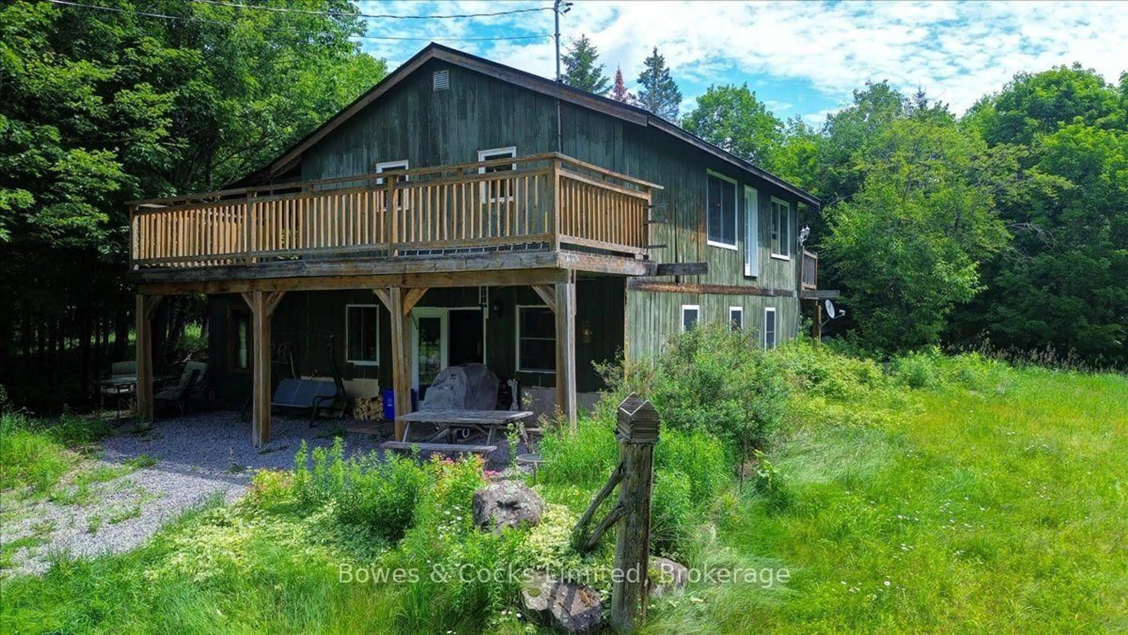 A pic from outside/outdoor area/front of a property/back of a property/a pic from drone, water/lake/river/ocean view for 161 & 262 Colbourne Rd, Bancroft Ontario K0L 2L0