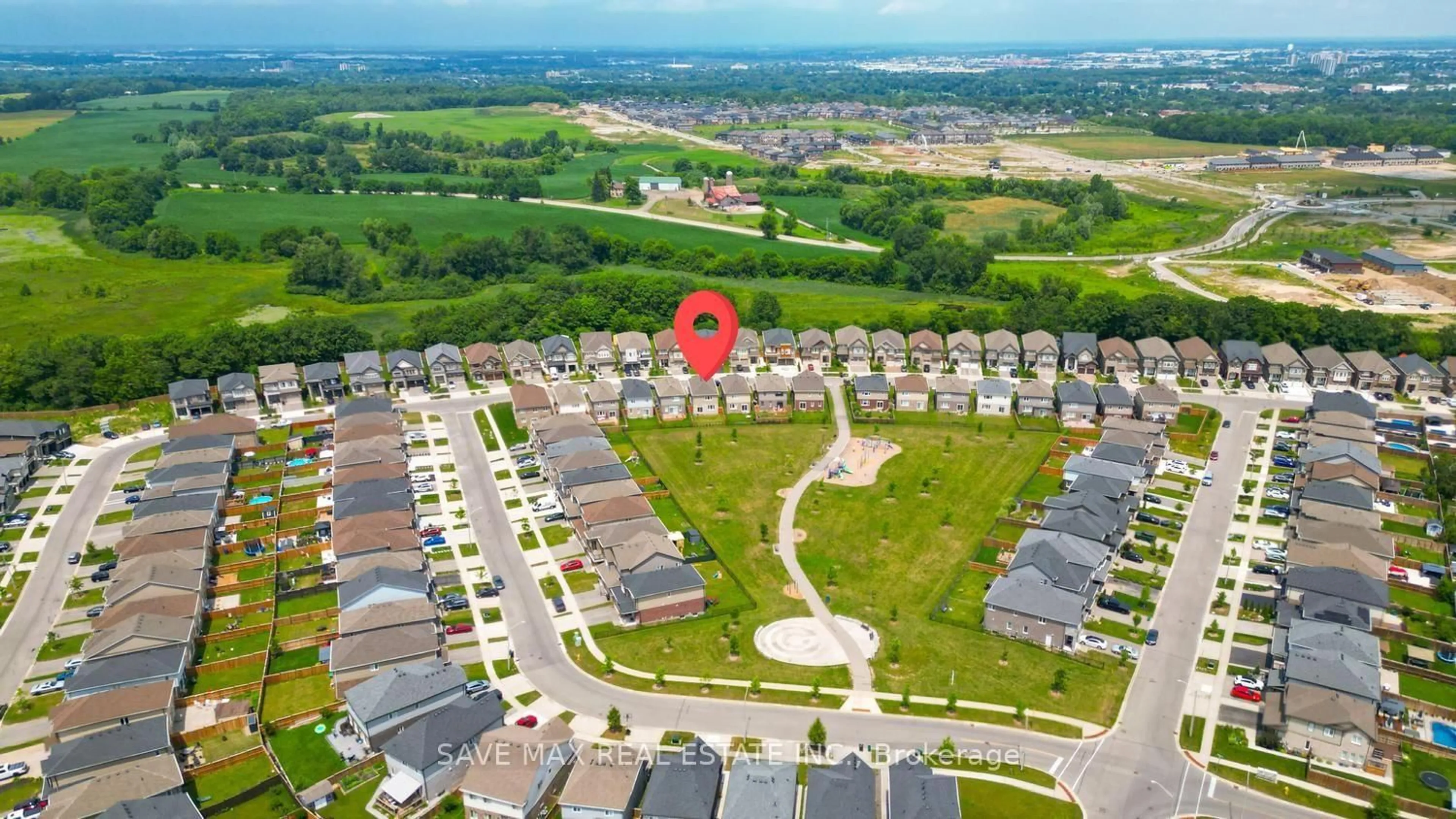A pic from outside/outdoor area/front of a property/back of a property/a pic from drone, street for 171 Freure Dr, Cambridge Ontario N1S 0A2