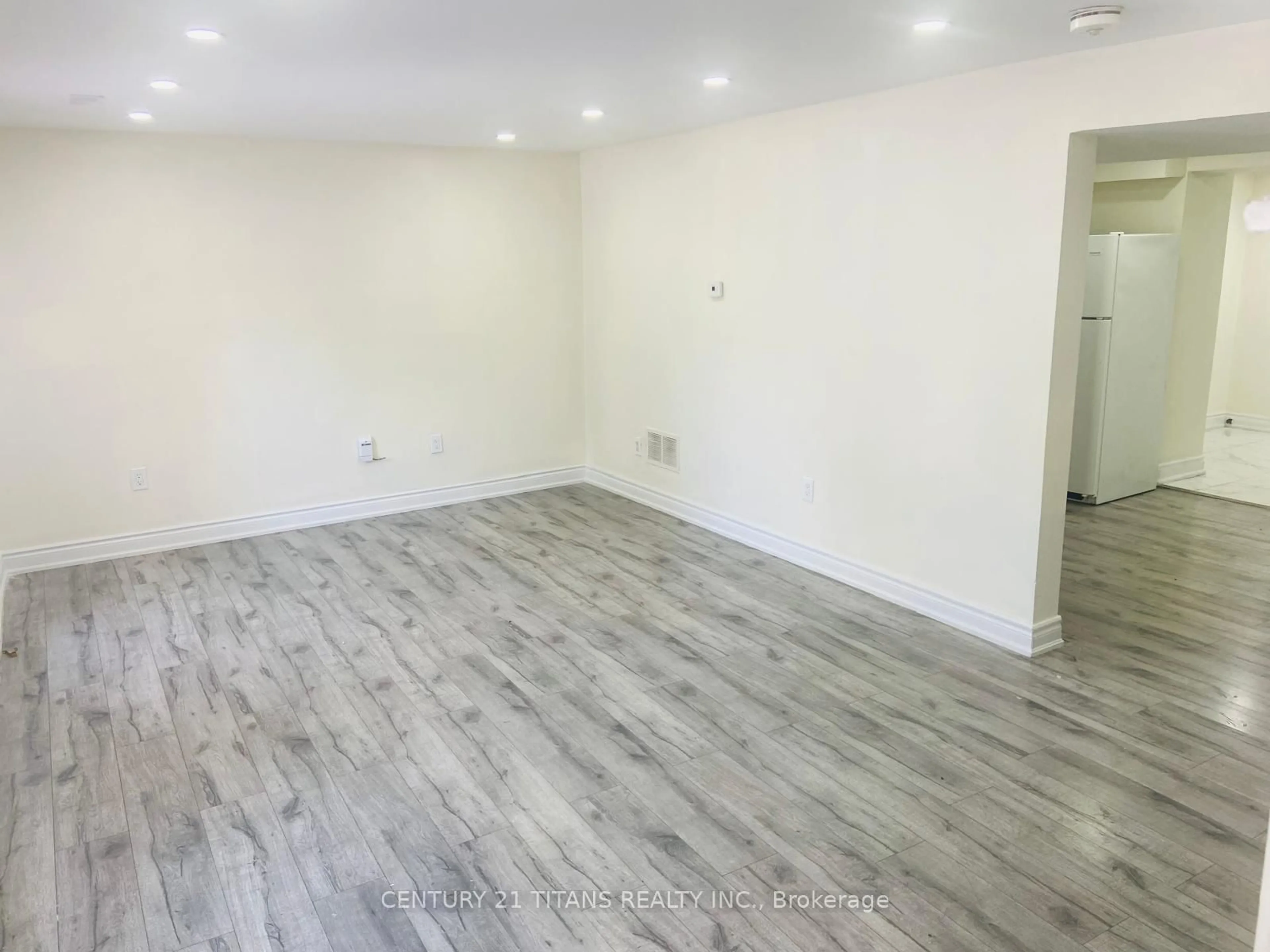 A pic of a room for 138-140 Grand Ave, Chatham-Kent Ontario N7L 1W2