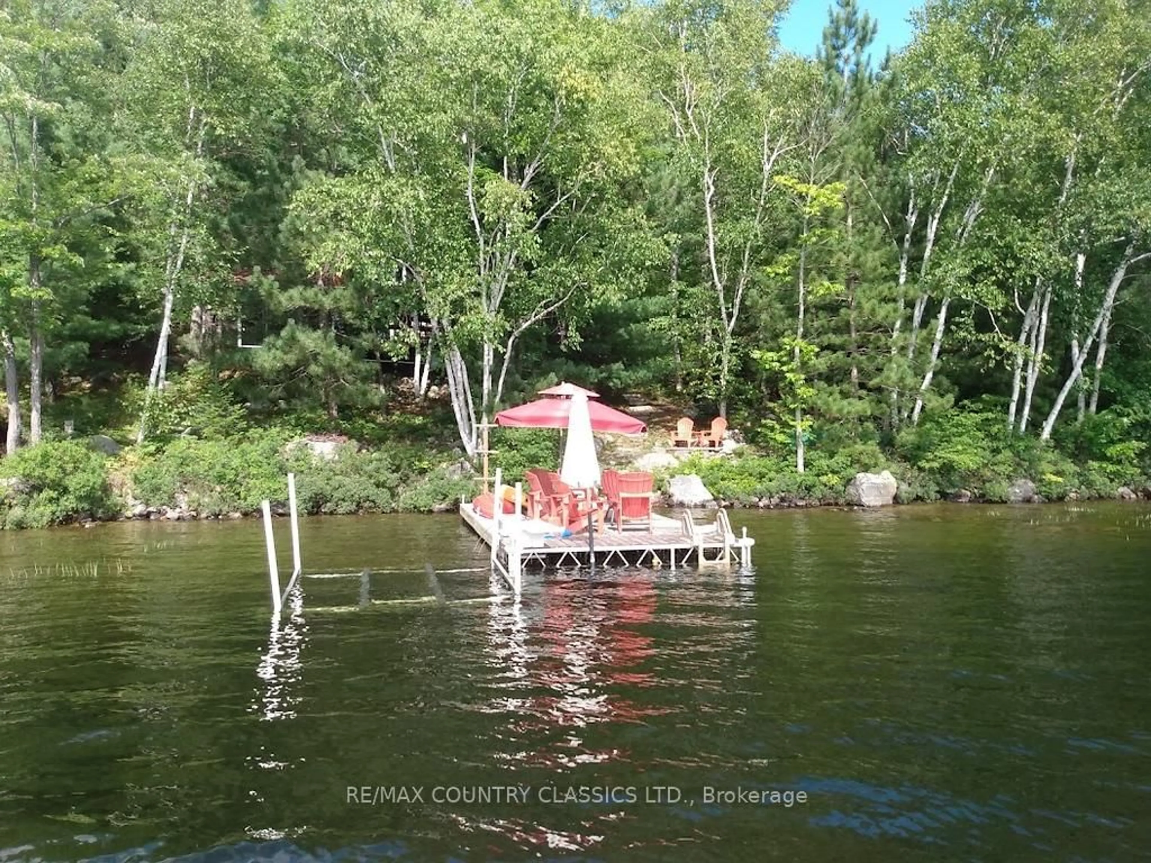 Blurry image for 2378 Papineau Lake Rd, Douglas Ontario K0J 2S0