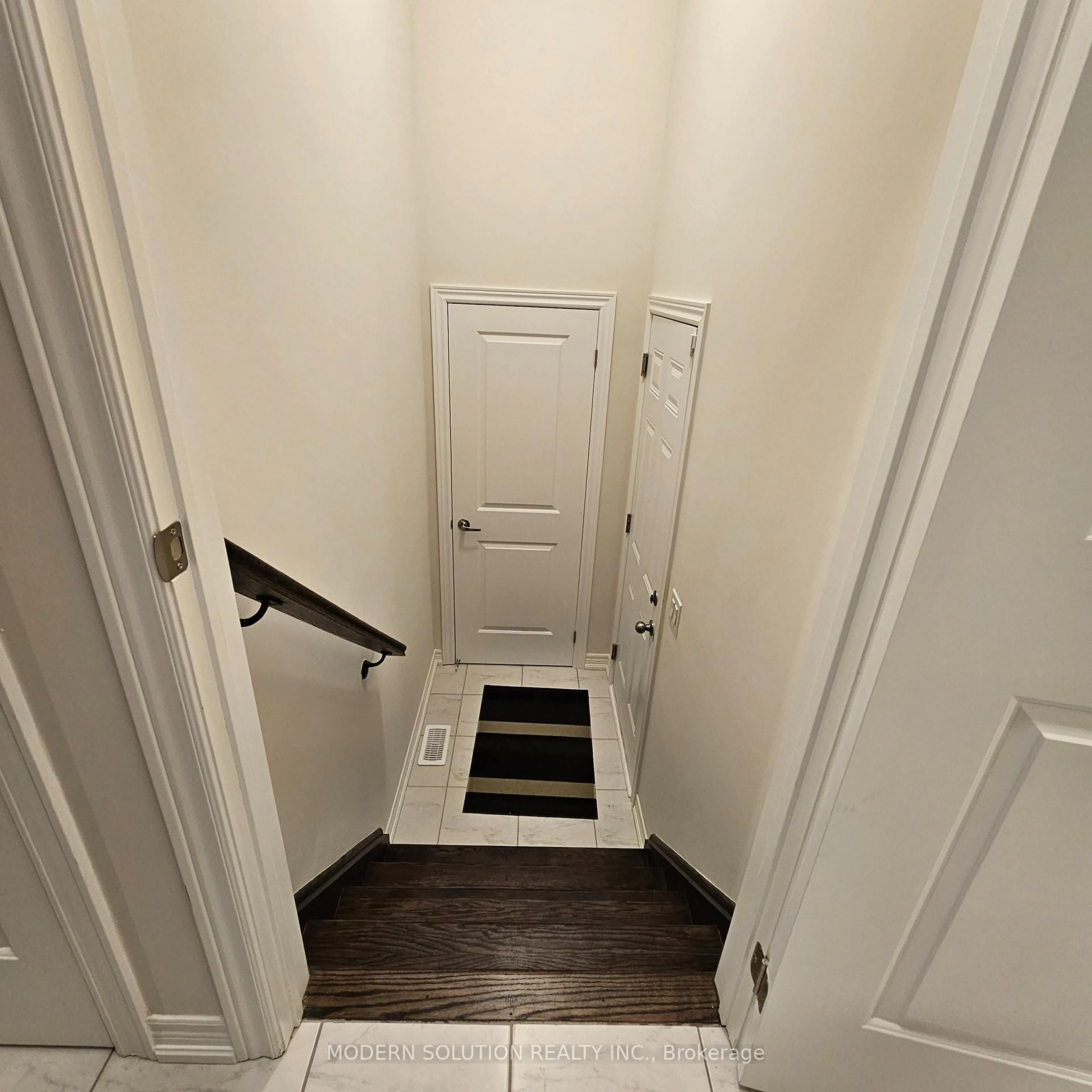 Unknown for 23 Gloria St, Kitchener Ontario N0B 2E0
