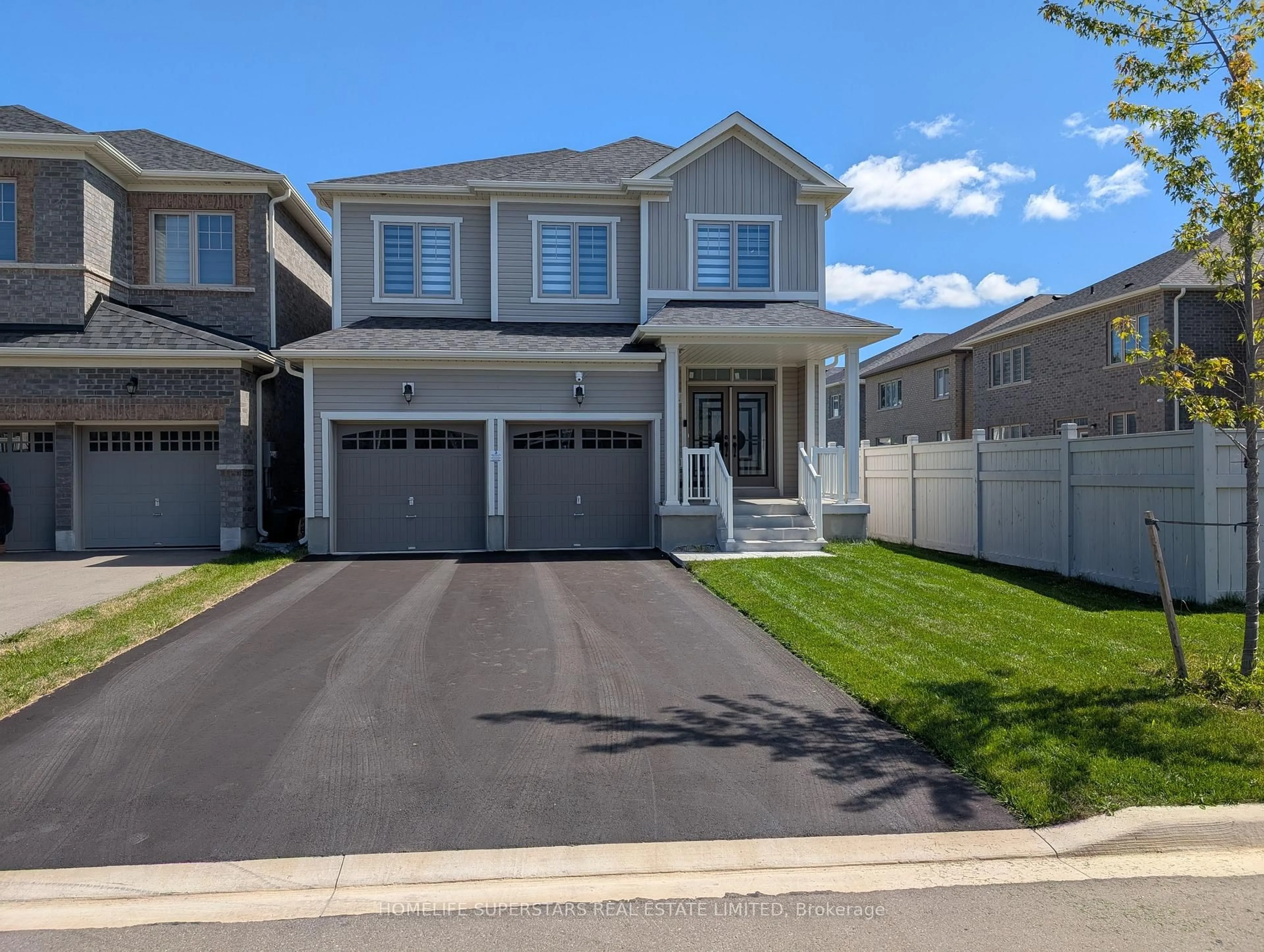 Home with vinyl exterior material, street for 435 Black Cherry Cres, Shelburne Ontario L9V 3Y7