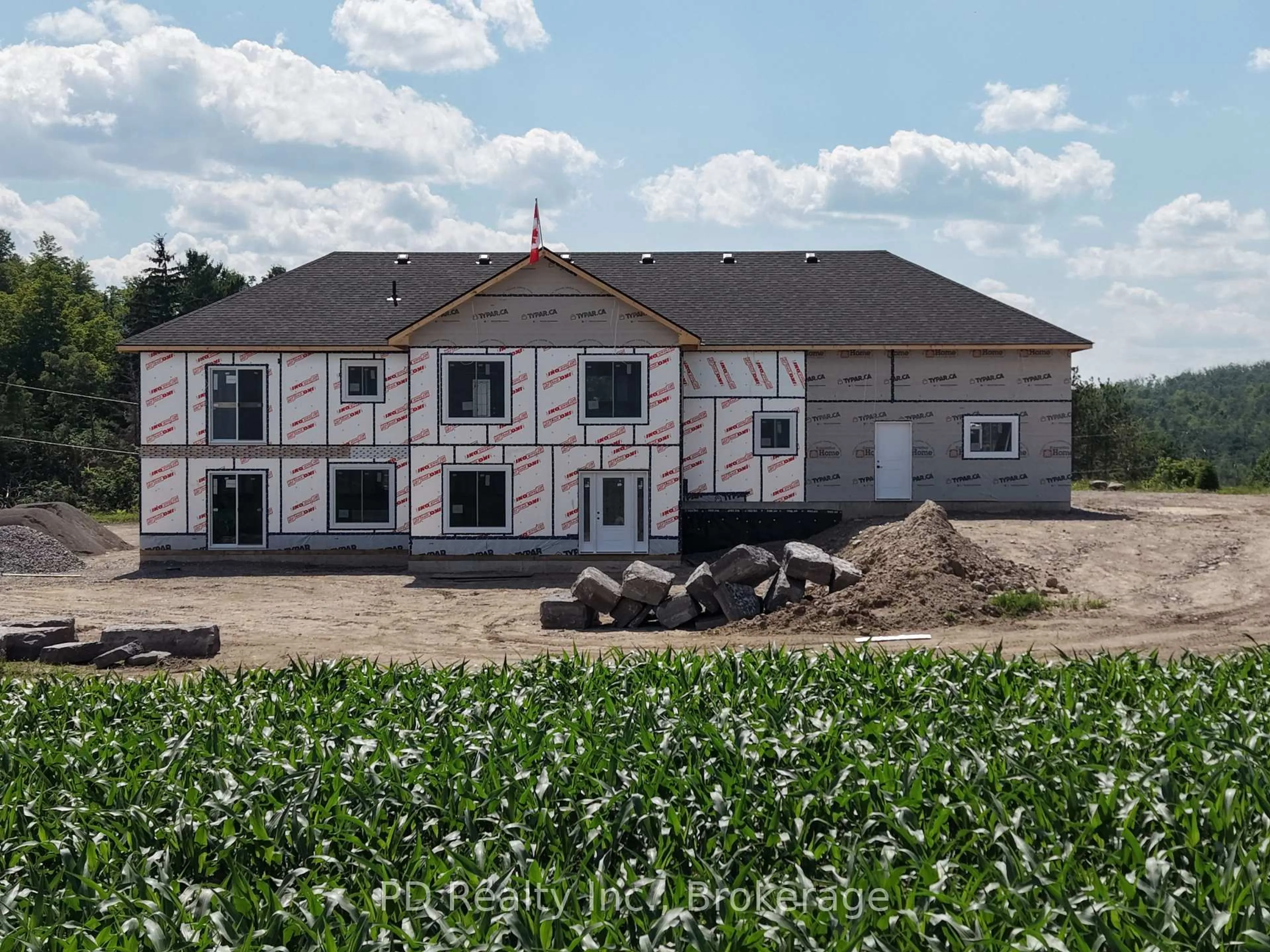 Home with vinyl exterior material, building for 2469 Queen Mary St, Cavan Monaghan Ontario L0A 1C0