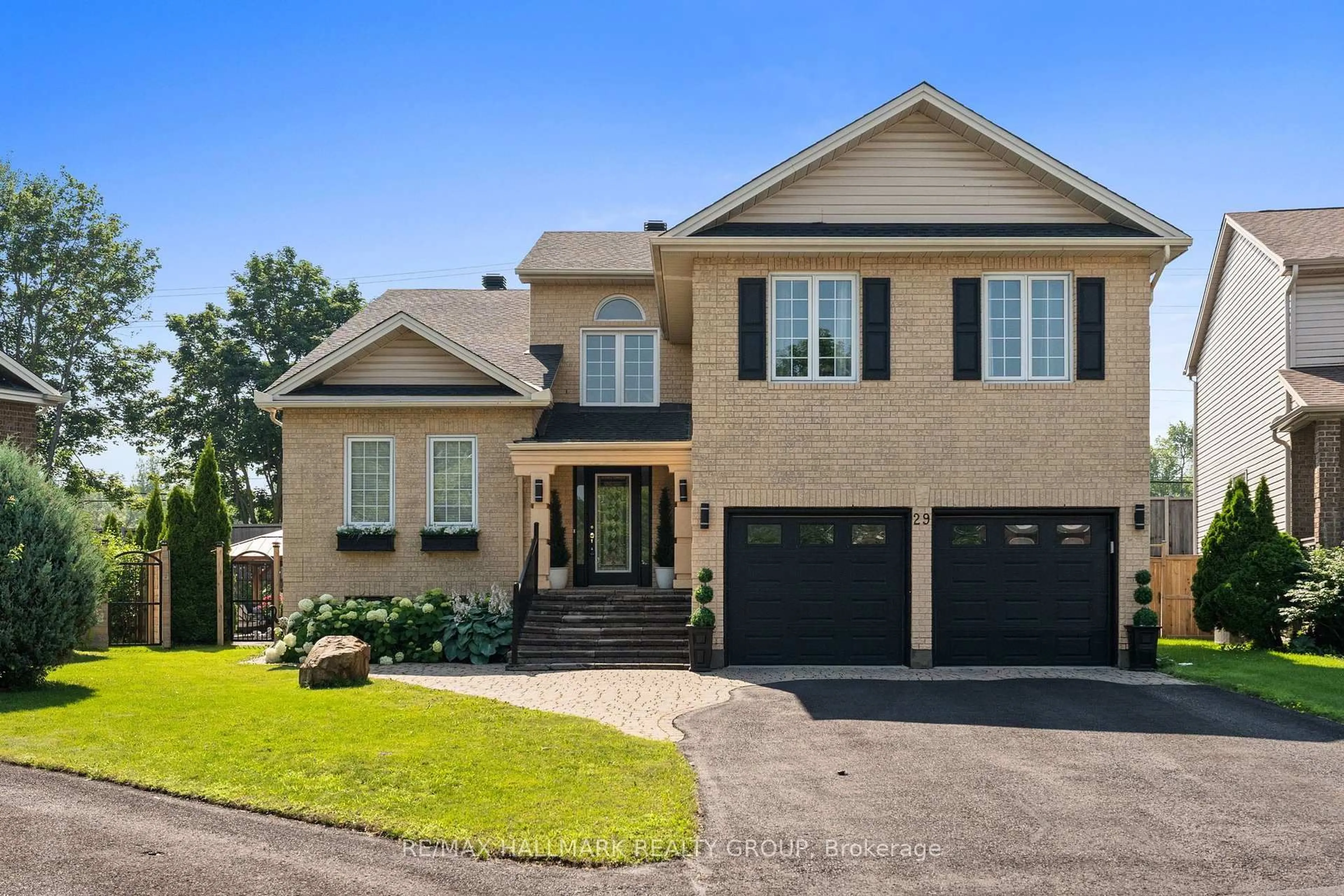 Home with brick exterior material, street for 29 Depper Pl, Ottawa Ontario K1T 3L5