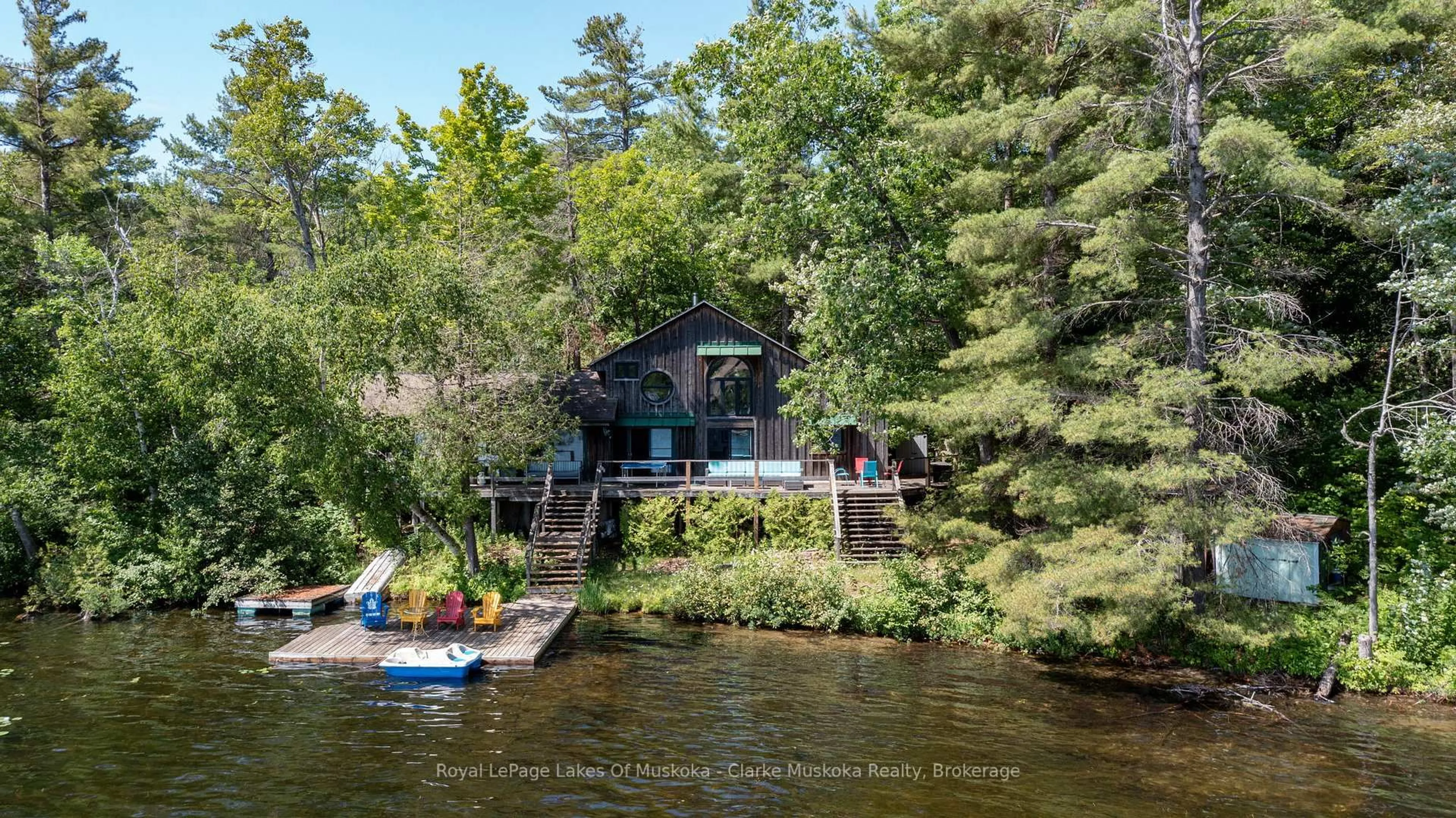 A pic from outside/outdoor area/front of a property/back of a property/a pic from drone, water/lake/river/ocean view for 21 Big Rock Rd, Georgian Bay Ontario L0K 1S0