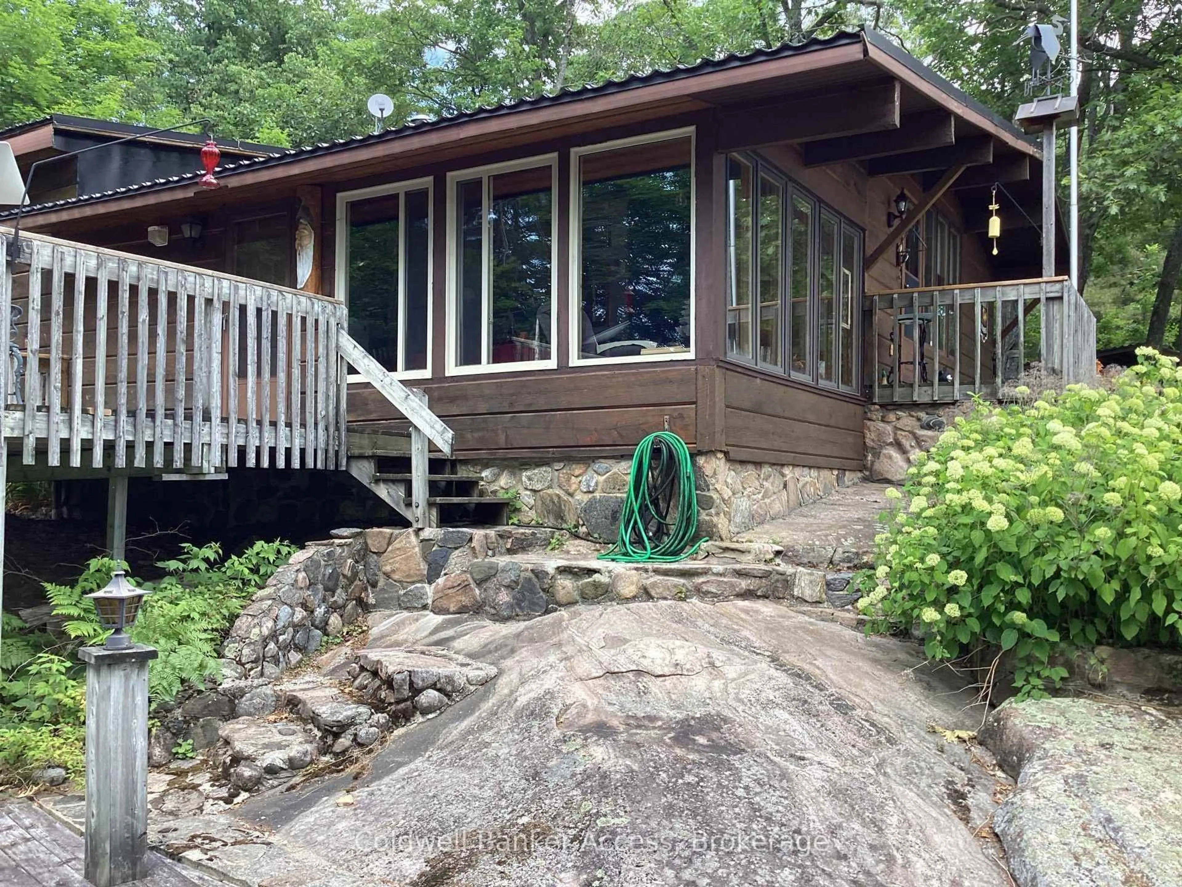 Patio, water/lake/river/ocean view for 55 Munro Dr, The Archipelago Ontario P0C 1H0