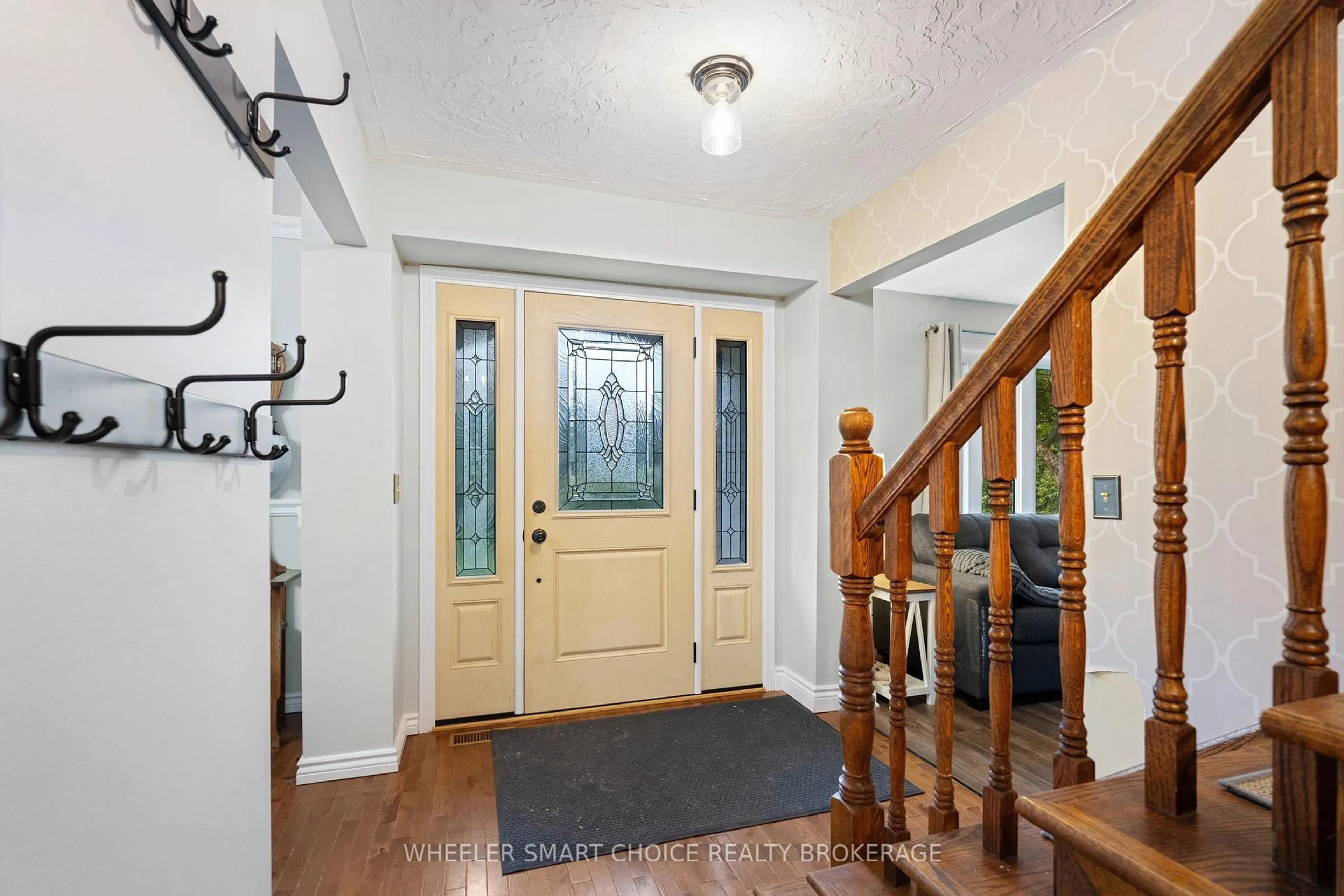 Indoor entryway for 7 Loyalist Cres, South Stormont Ontario K0C 1M0