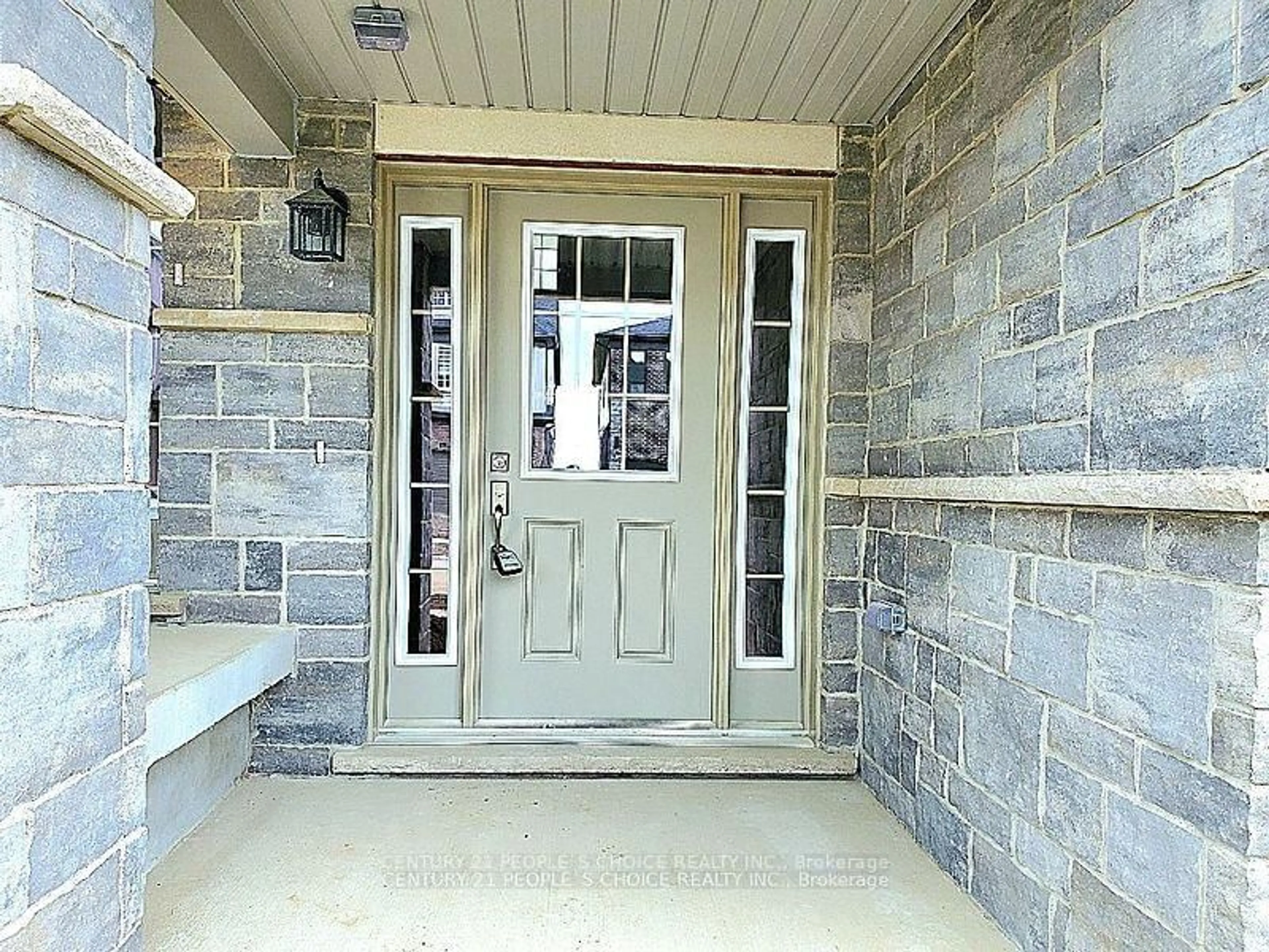 Indoor entryway for 255 Raspberry Pl, Waterloo Ontario N2V 0H3