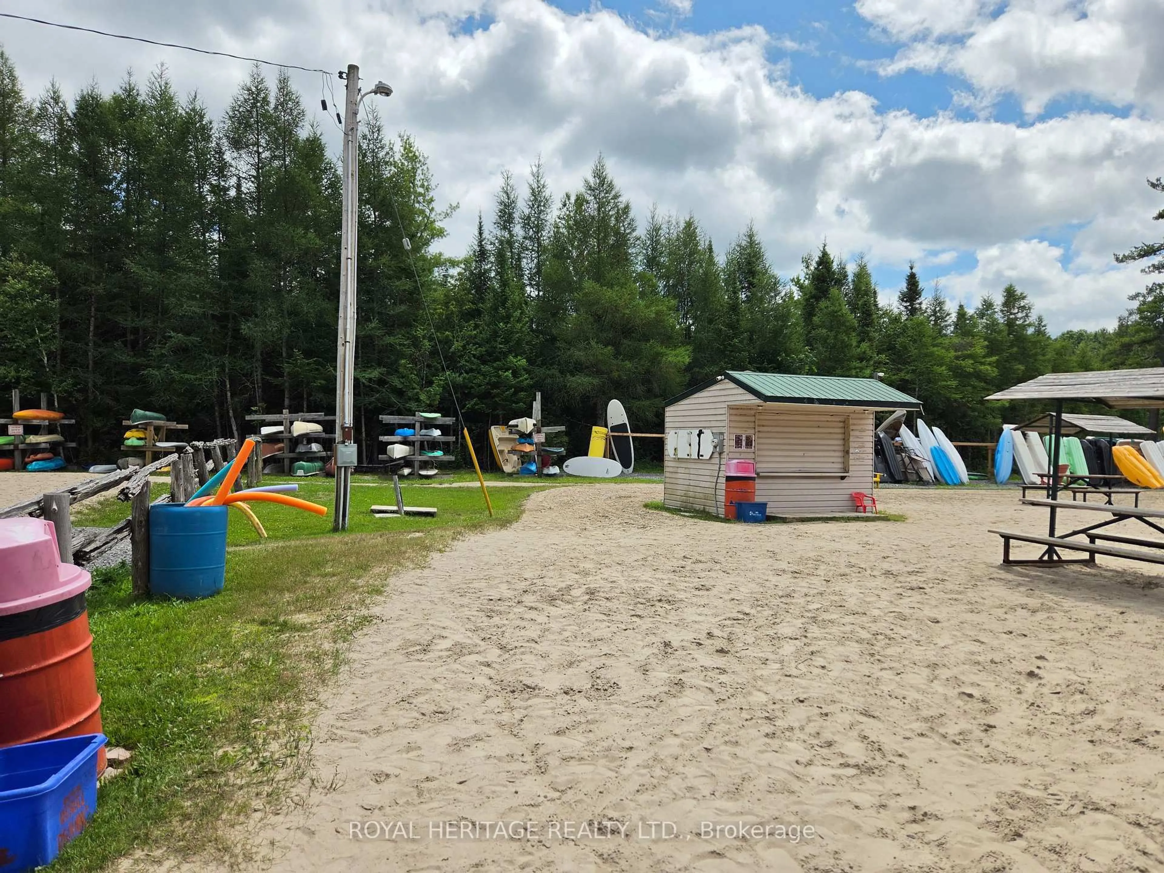 Unknown for 302 Quin Mo Lac Rd #60, Madoc Ontario K0K 2K0