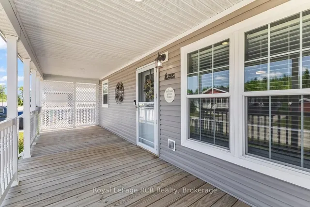 206 Spruce Dr, West Grey 3