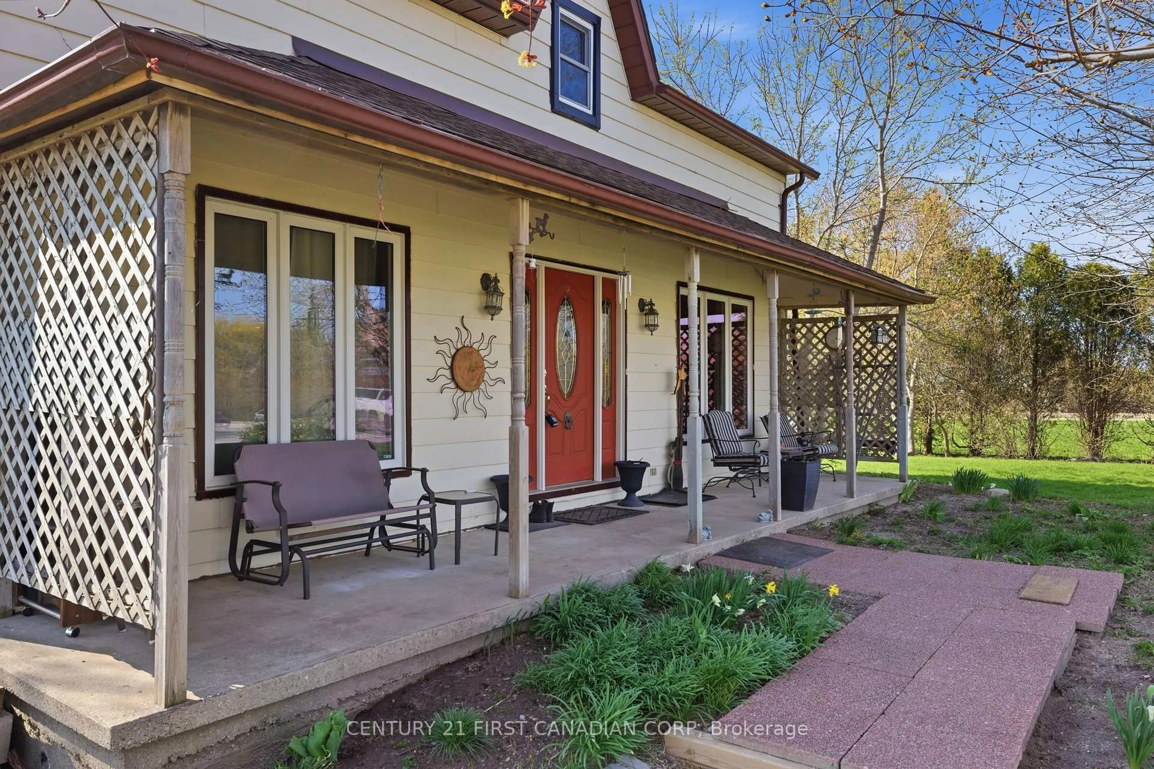Unknown for 73309 Bluewater Highway, Bluewater Ontario N0M 2T0
