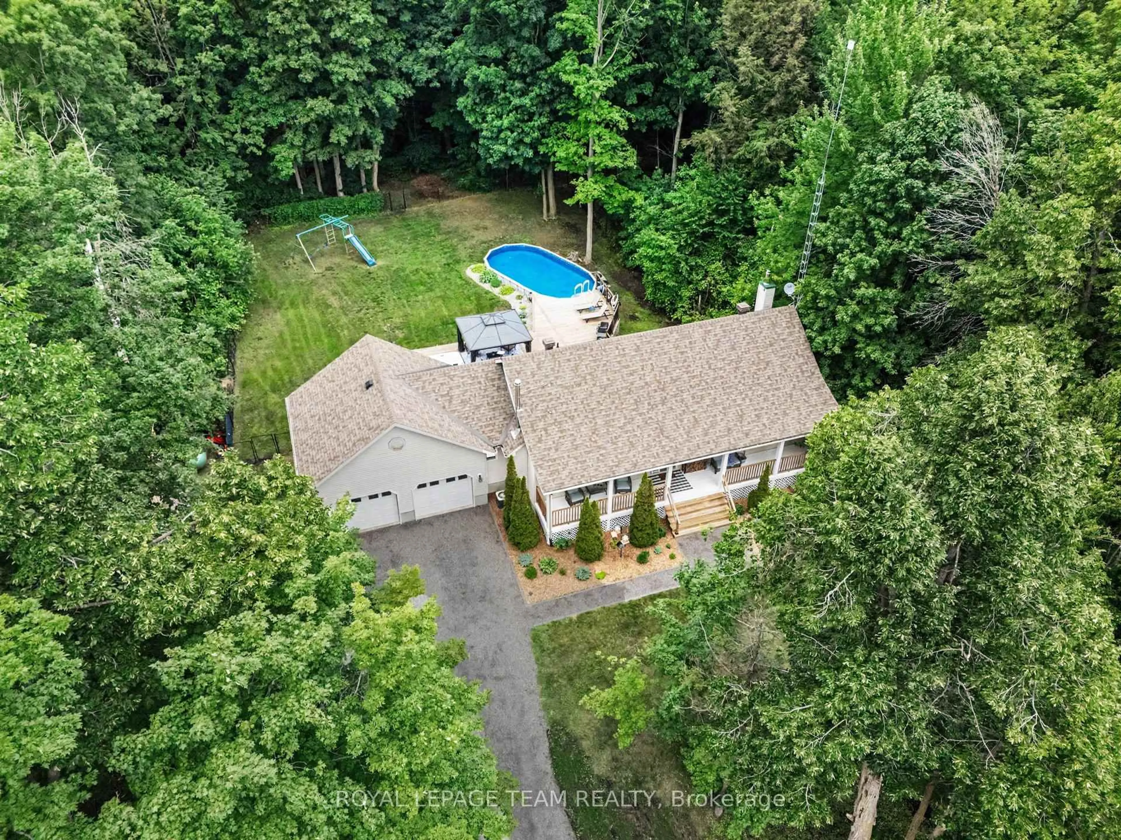 A pic from outside/outdoor area/front of a property/back of a property/a pic from drone, unknown for 10433 Ronson Rd, North Dundas Ontario K0E 1S0