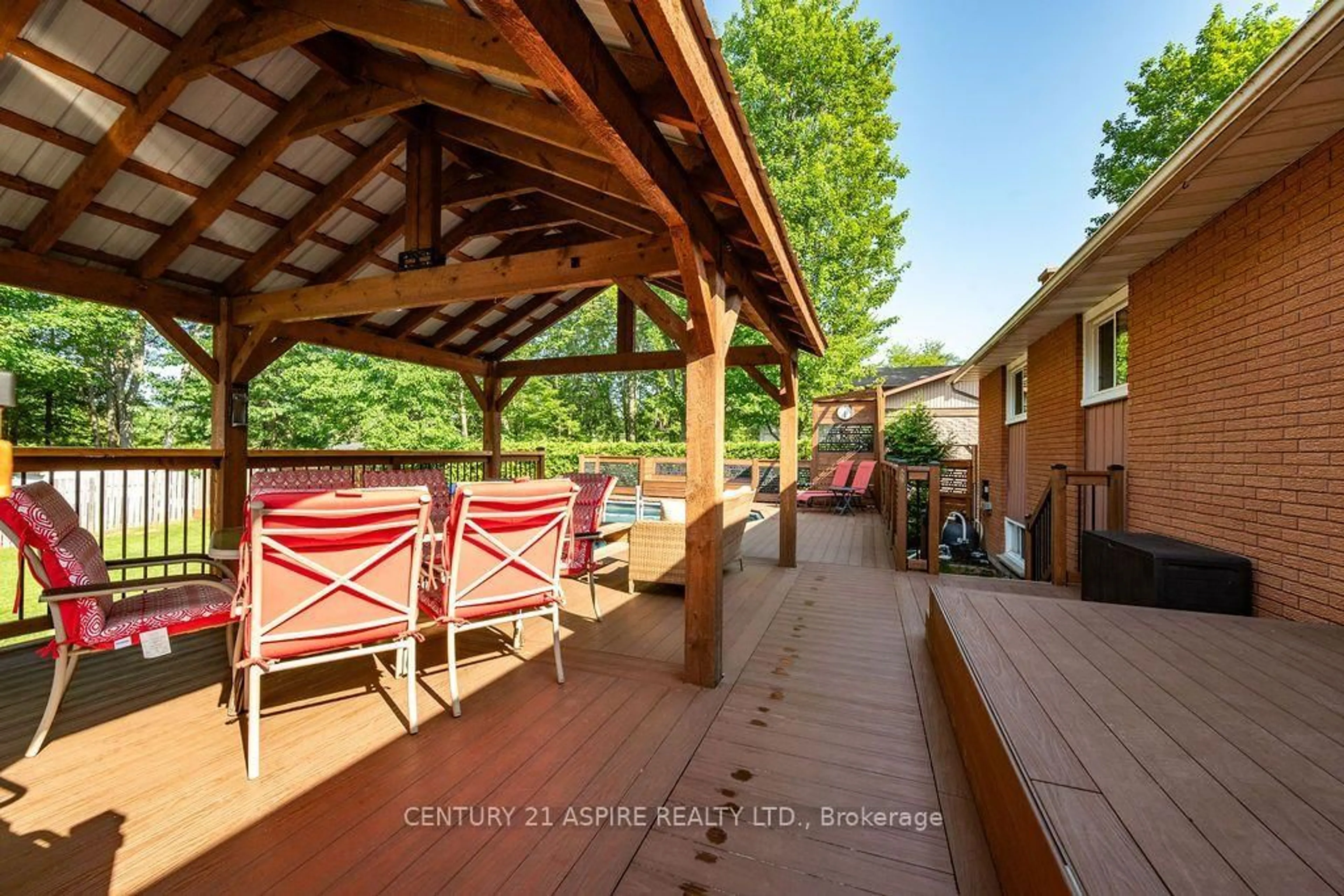 Patio, street for 23 Roy St, Petawawa Ontario K8H 3A5
