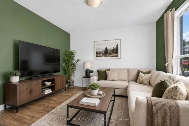 174 Clarence St, London East 5