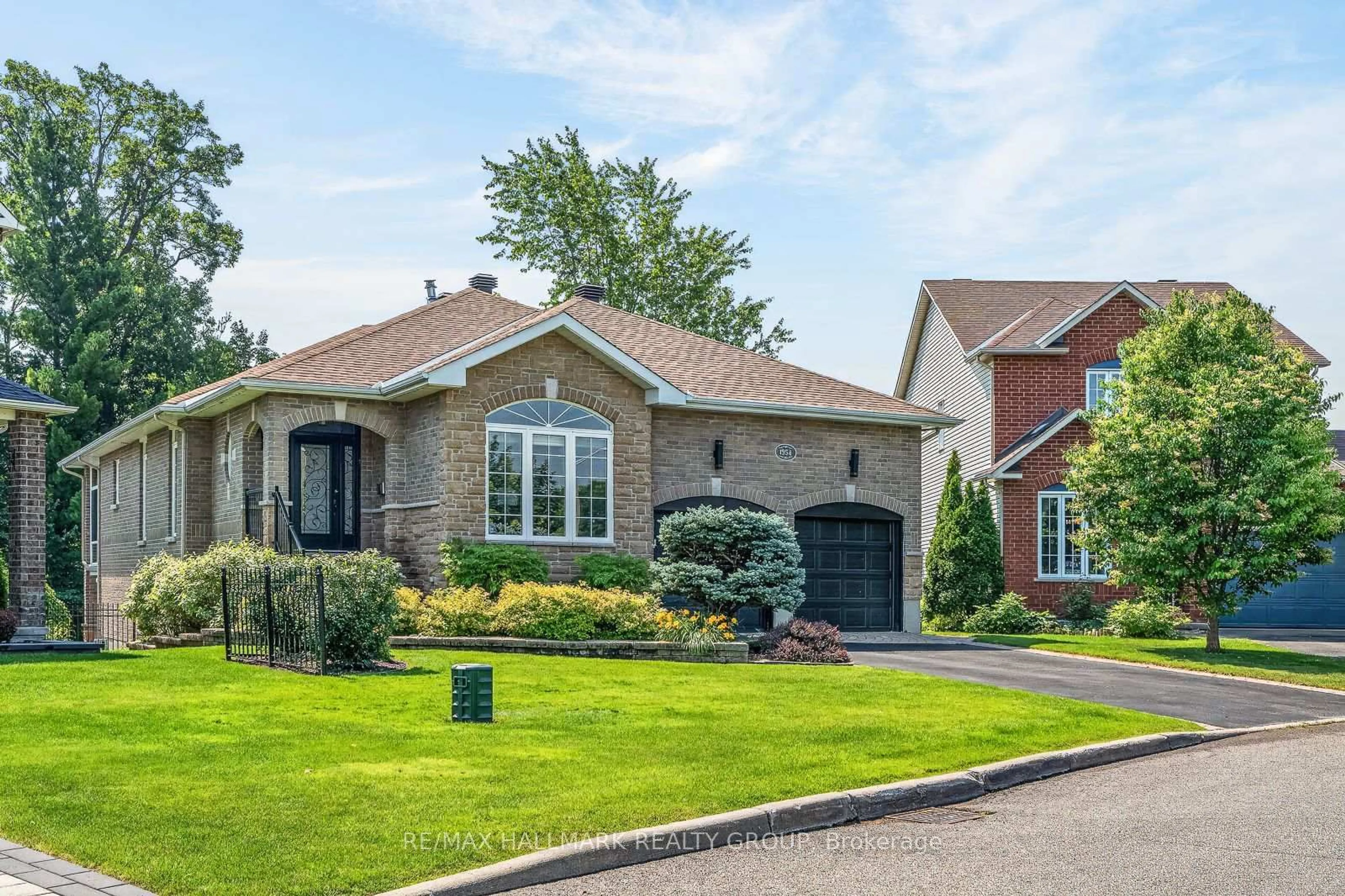 Home with brick exterior material, street for 1954 Lobelia Way, Ottawa Ontario K4A 4R5