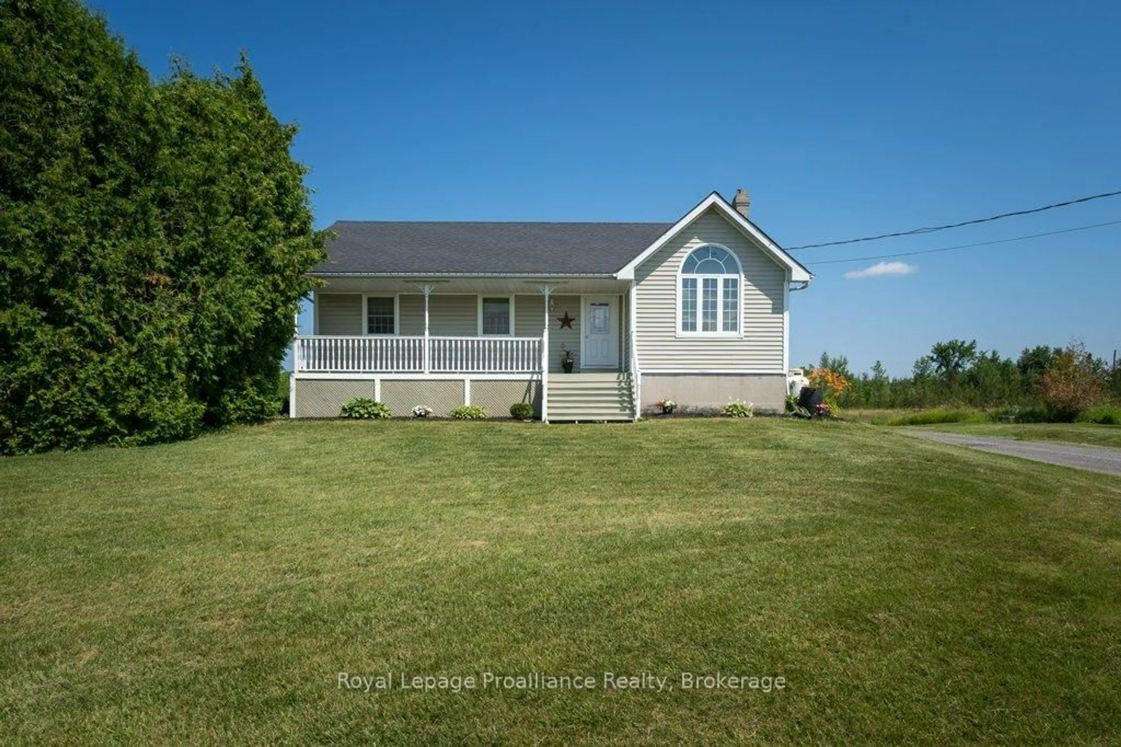 A pic from outside/outdoor area/front of a property/back of a property/a pic from drone, unknown for 1075 Enright Rd, Shannonville Ontario K0K 3A0