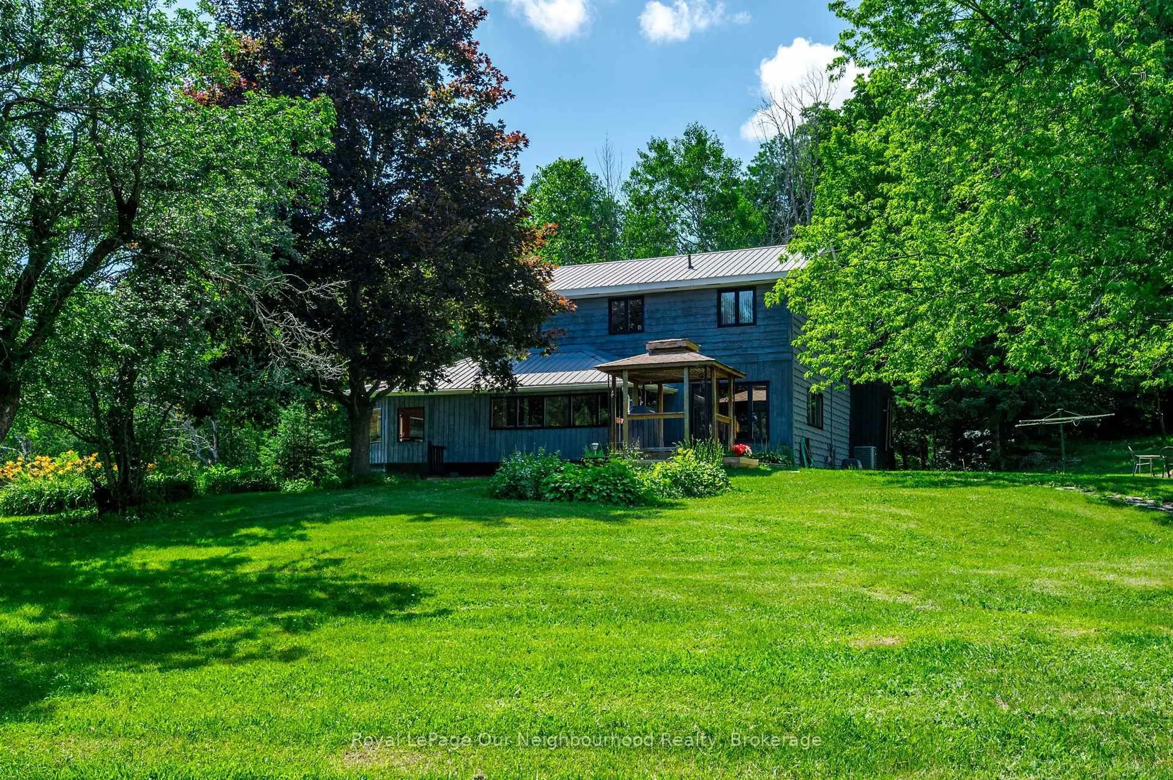 A pic from outside/outdoor area/front of a property/back of a property/a pic from drone, unknown for 154 Collin Rd, Alnwick/Haldimand Ontario K0K 2G0