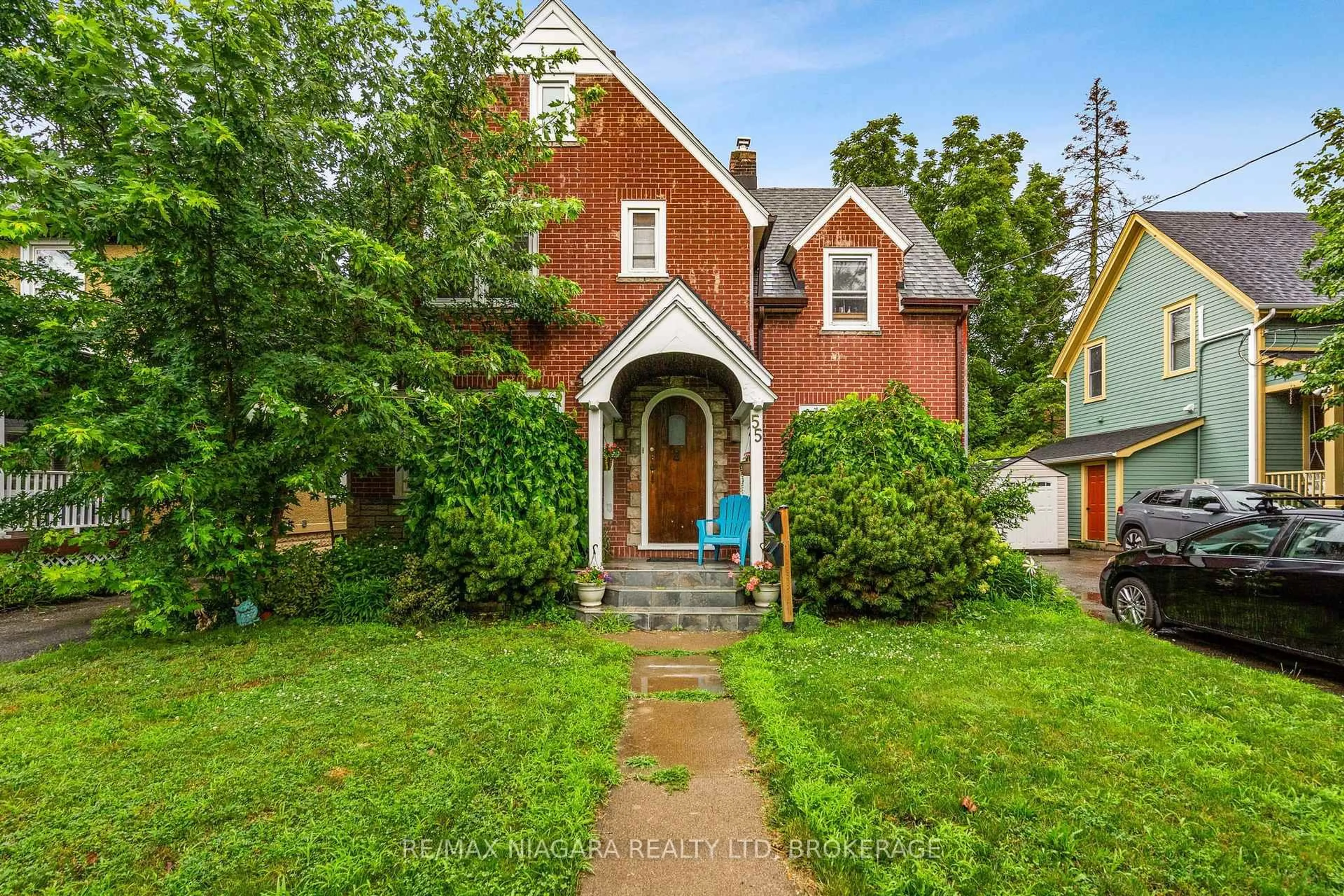Home with brick exterior material, street for 55 Maple St, St. Catharines Ontario L2R 2A8