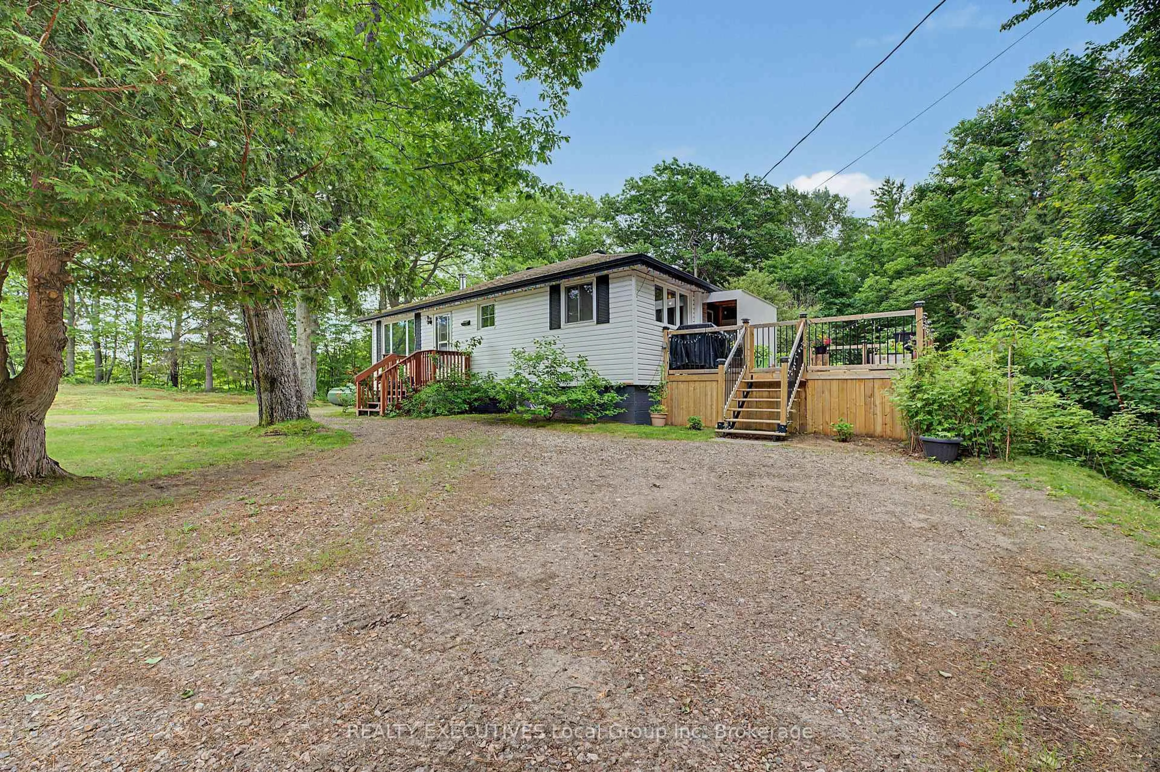 Unknown for 647 DERLAND Rd, Callander Ontario P0H 1H0