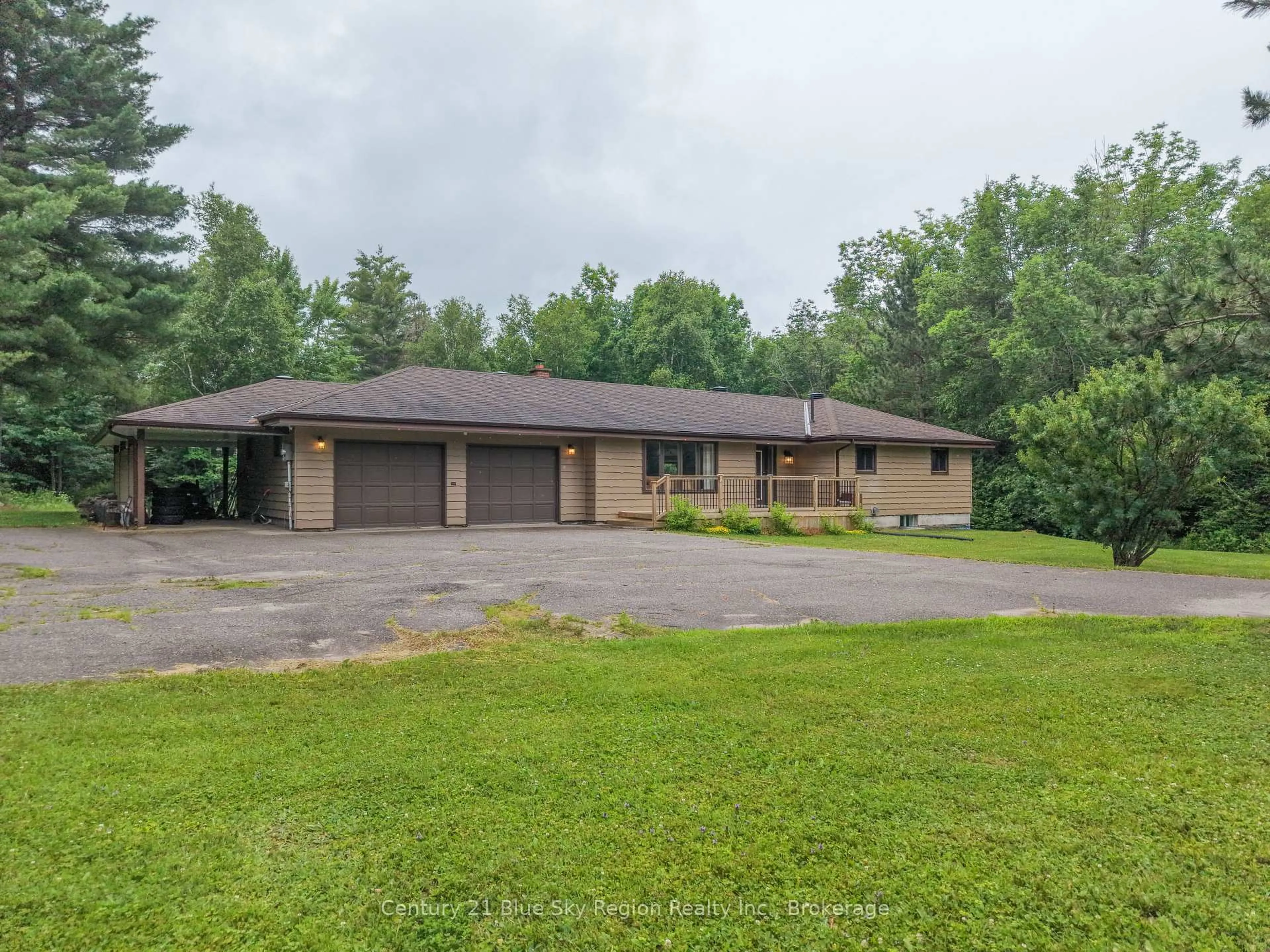 A pic from outside/outdoor area/front of a property/back of a property/a pic from drone, unknown for 1532 Highway 17, Bonfield Ontario P0H 2E0