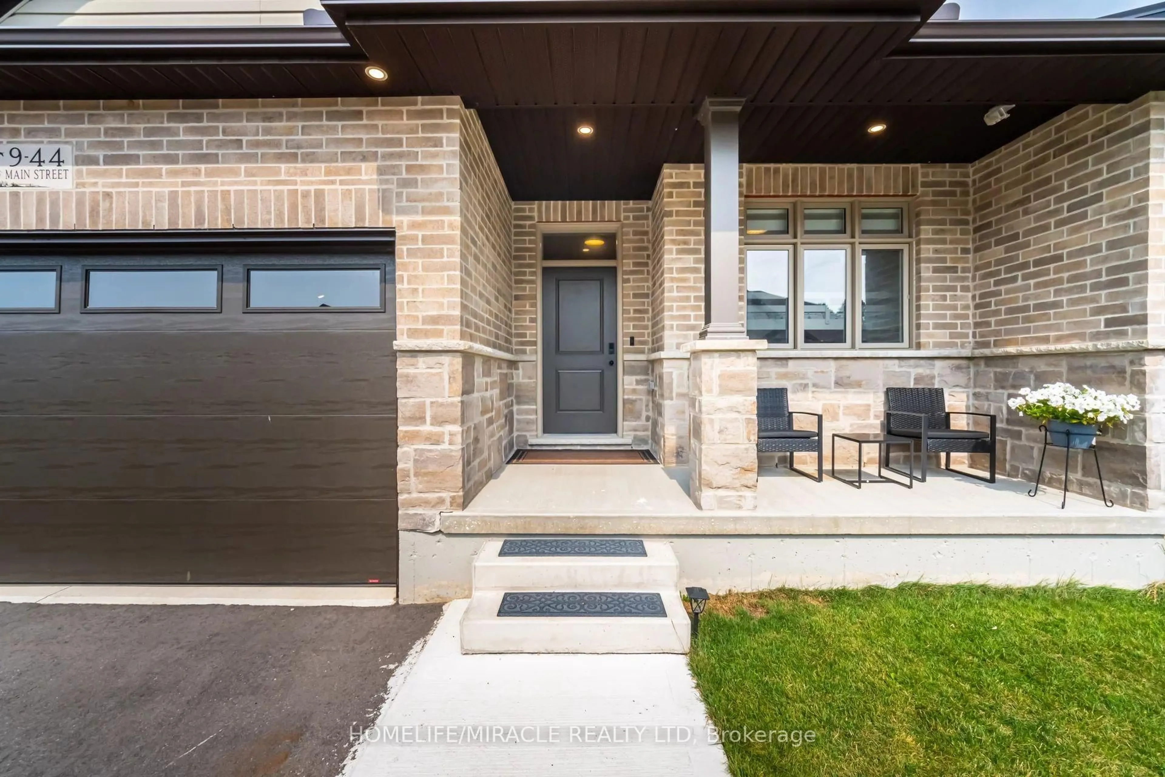 Home with brick exterior material, street for 44 Main St ##9, East Zorra-Tavistock Ontario N0J 1M0