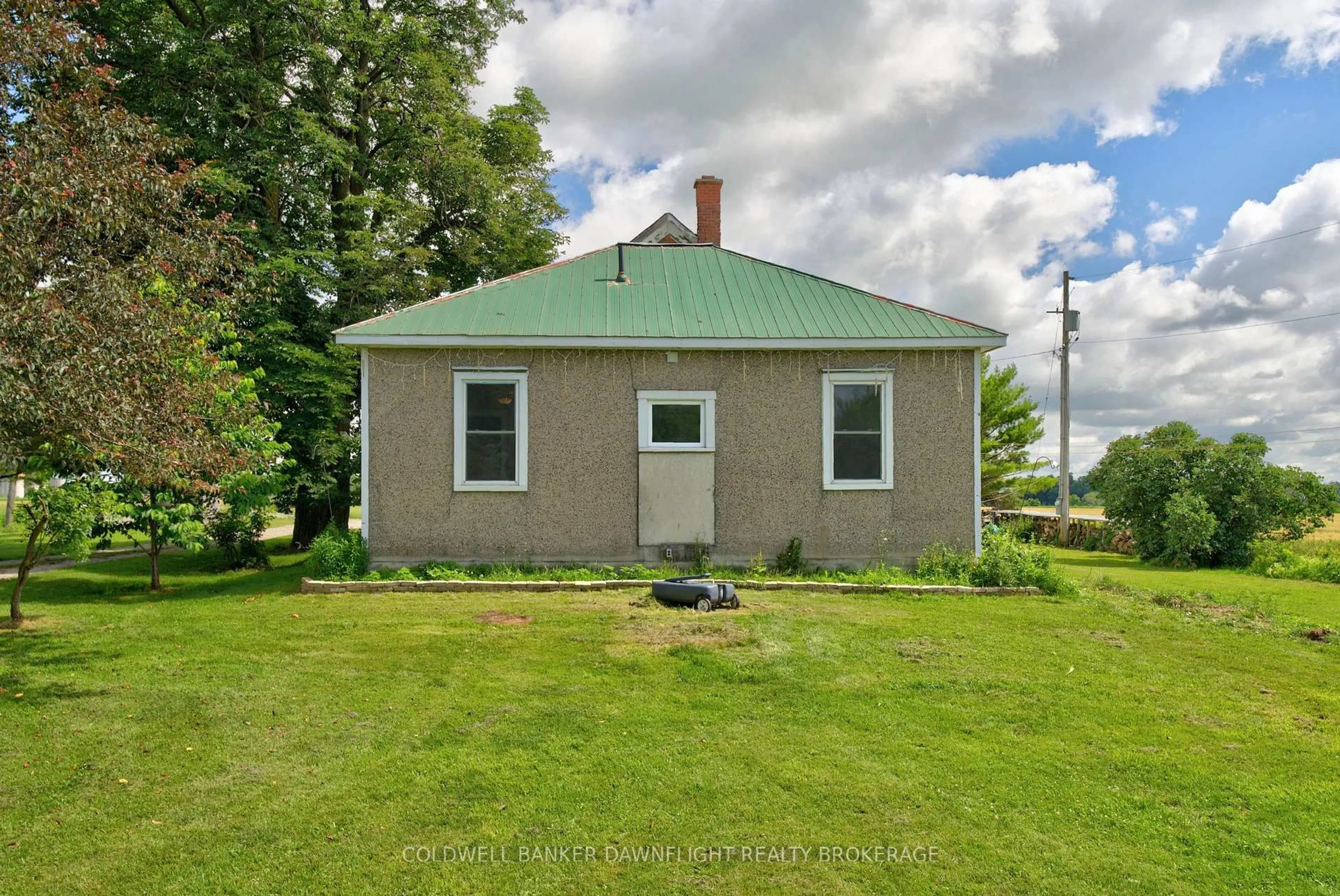 A pic from outside/outdoor area/front of a property/back of a property/a pic from drone, building for 5740 32 Line, West Perth Ontario N0K 1N0