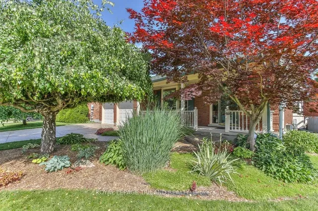 1221 GLENORA Dr, London North 3