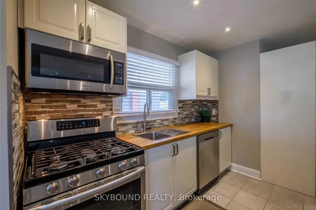 28 East 39th St, Hamilton 4