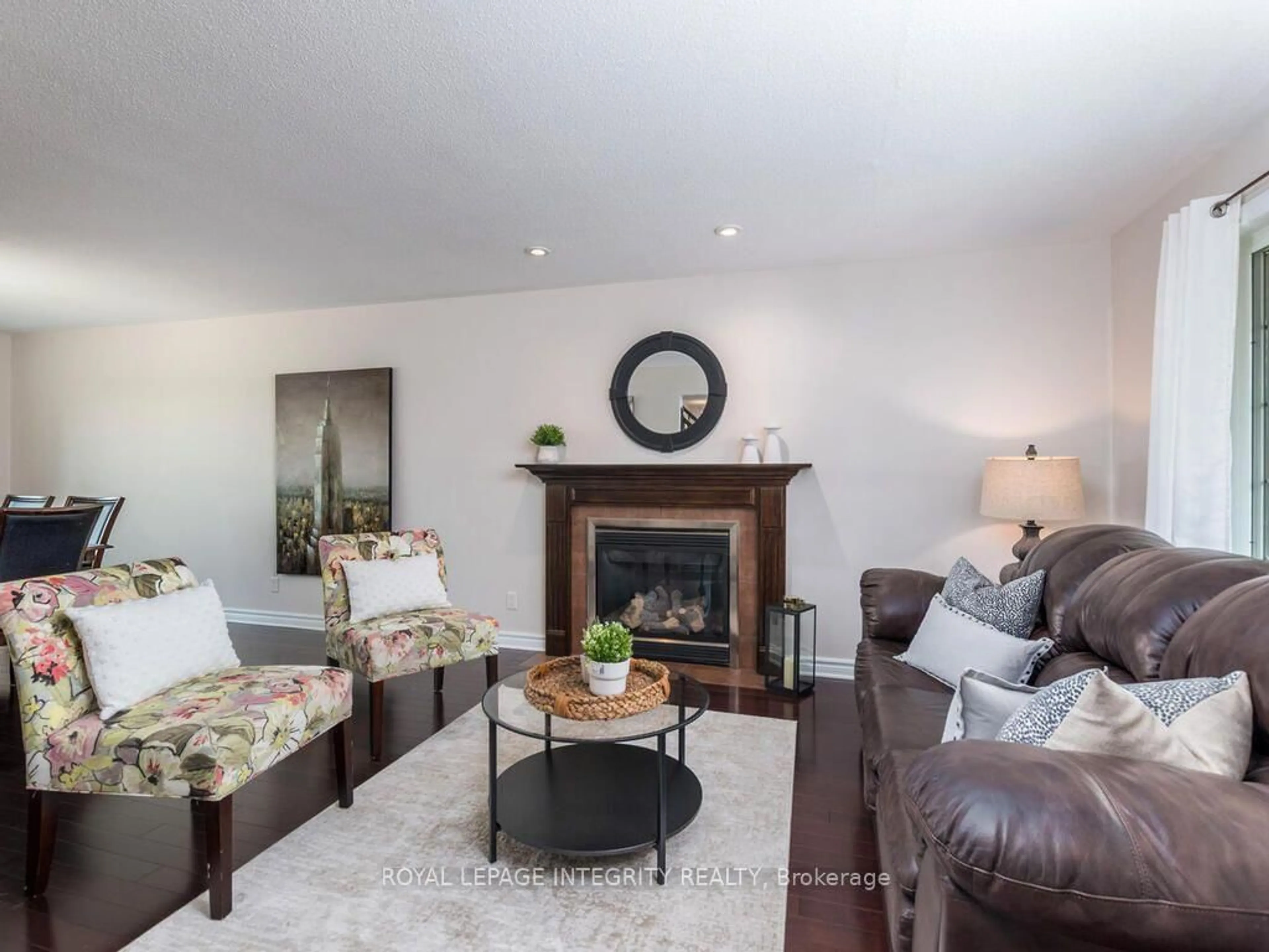 Living room with furniture, unknown for 111 Comba Dr, Carleton Place Ontario K7C 4V2
