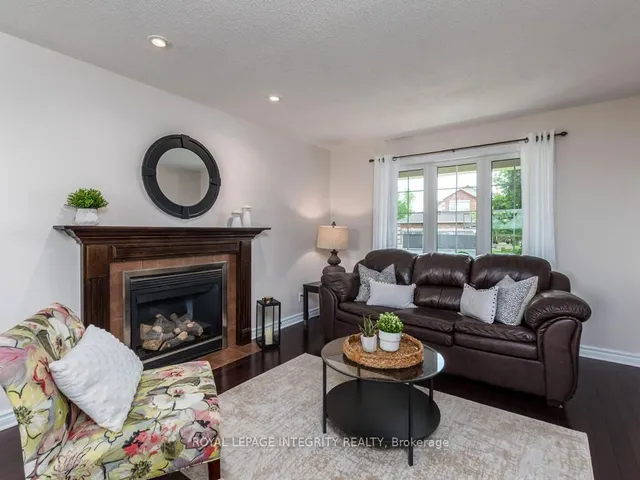 111 Comba Dr, Carleton Place 4