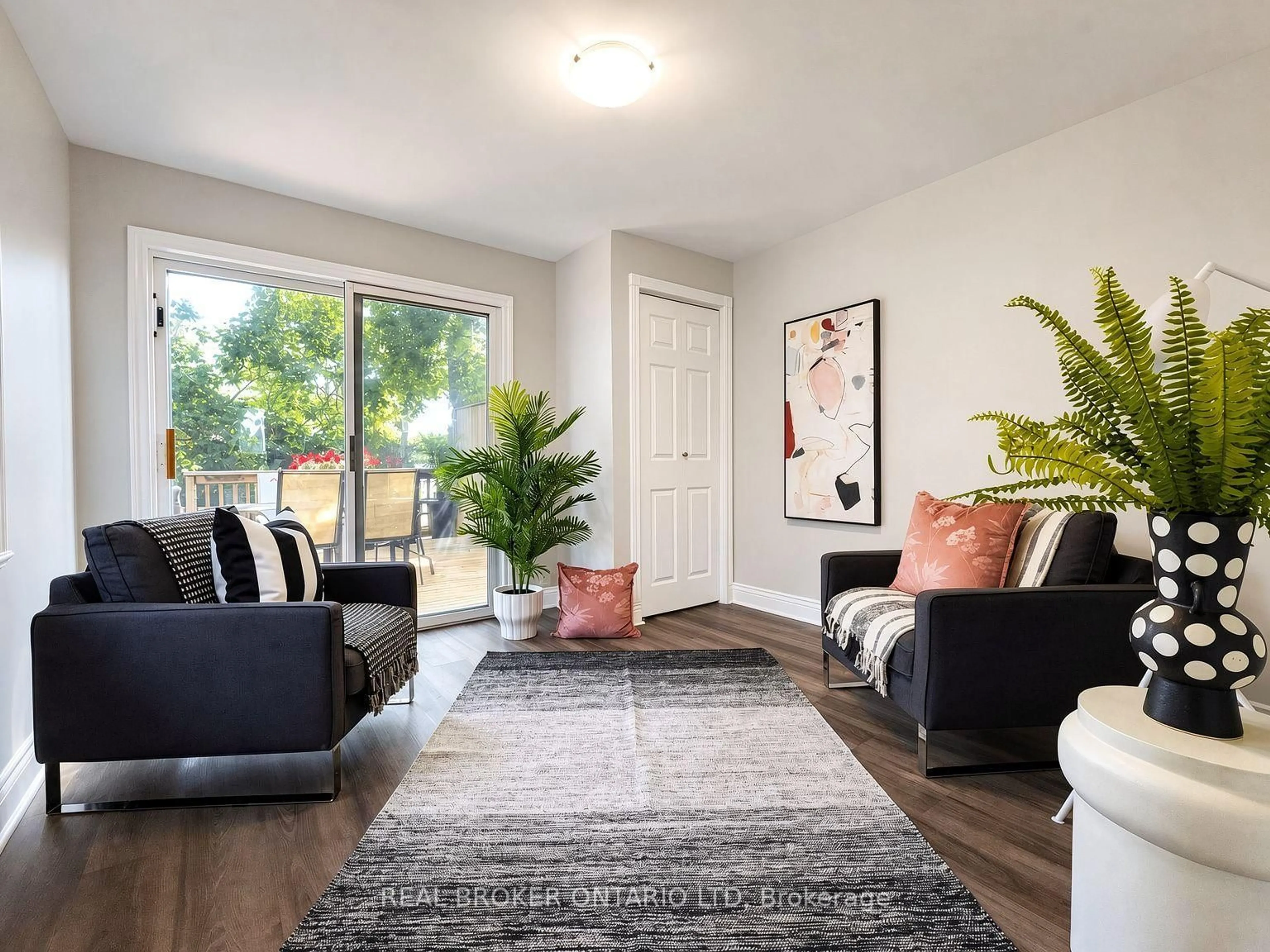 Living room with furniture, unknown for 820 Maitland St, London East Ontario N5Y 2W5