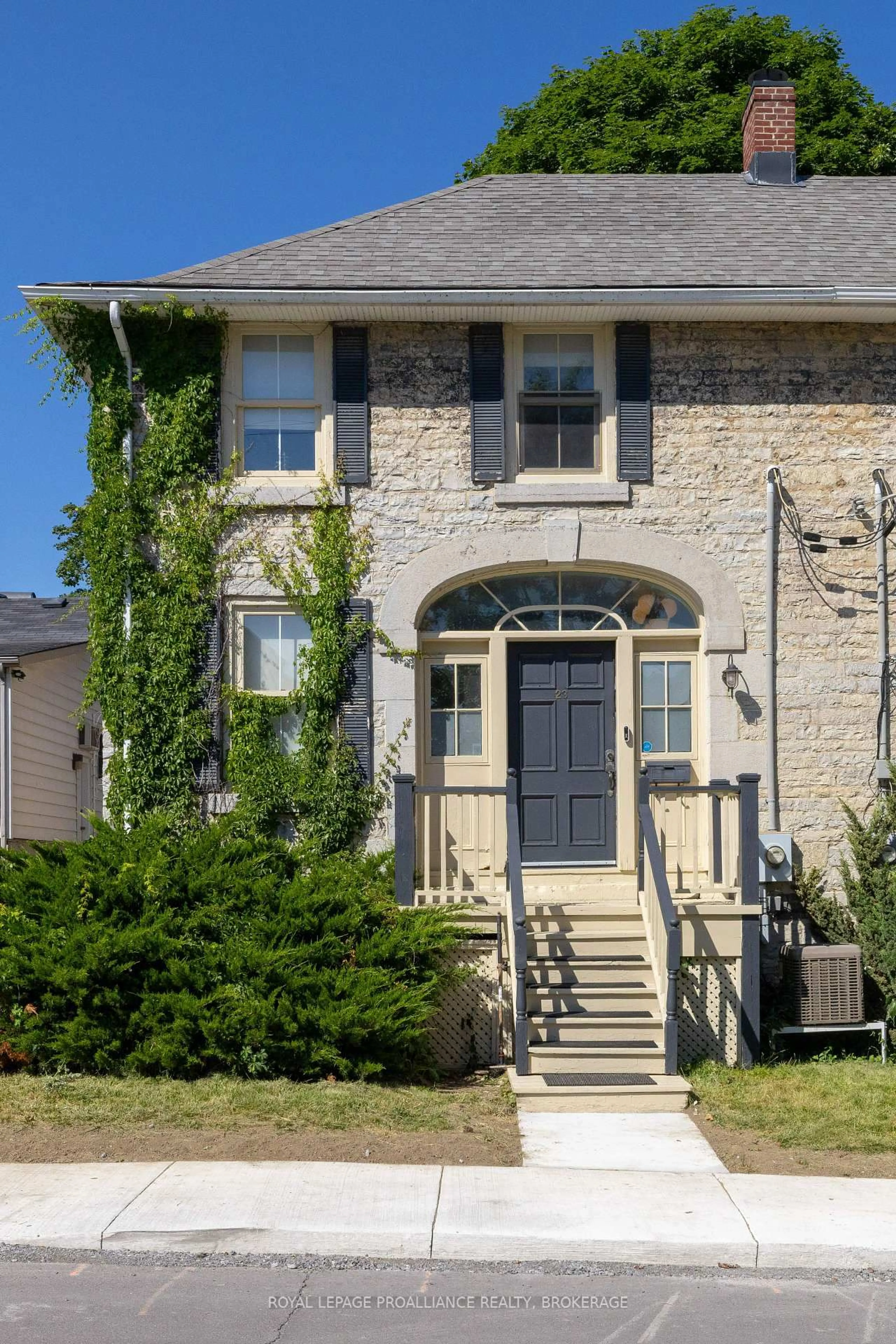 Home with brick exterior material, street for 23 Earl St, Kingston Ontario K7L 2G4