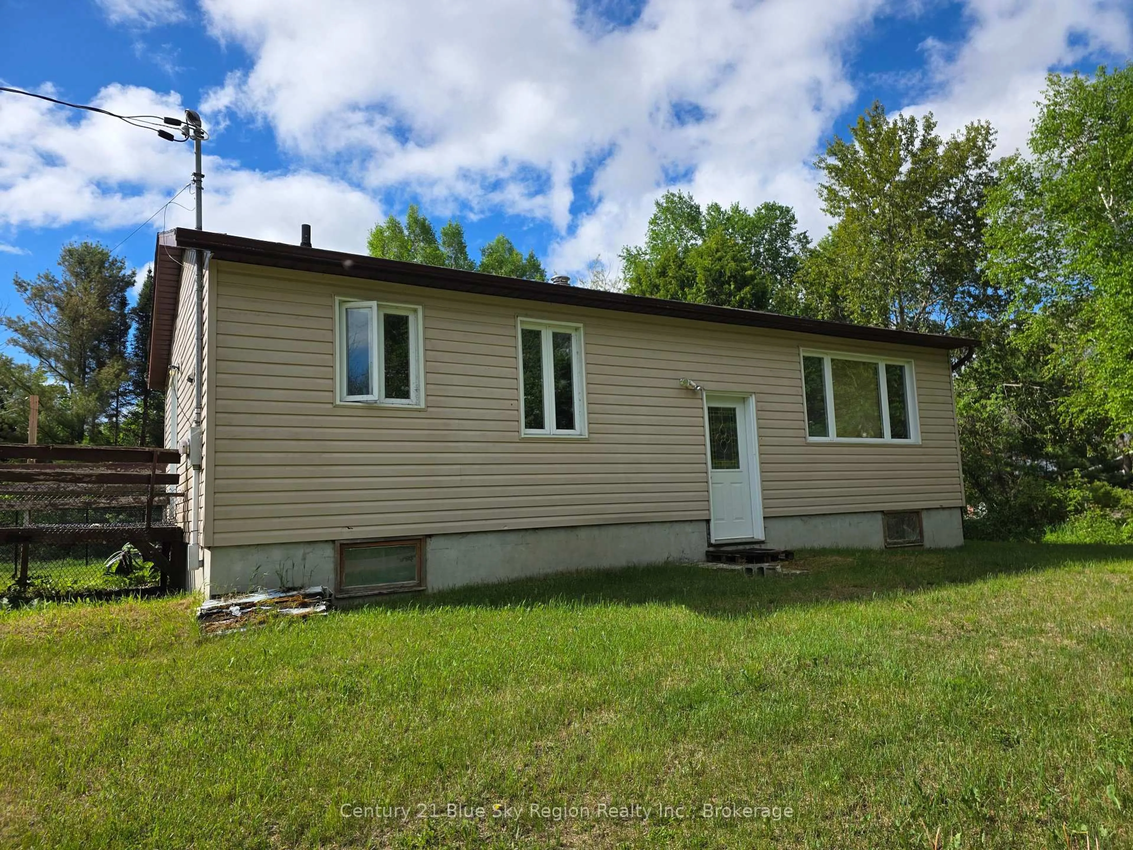 Unknown for 20 Stevens Rd, West Nipissing Ontario P2B 3L6