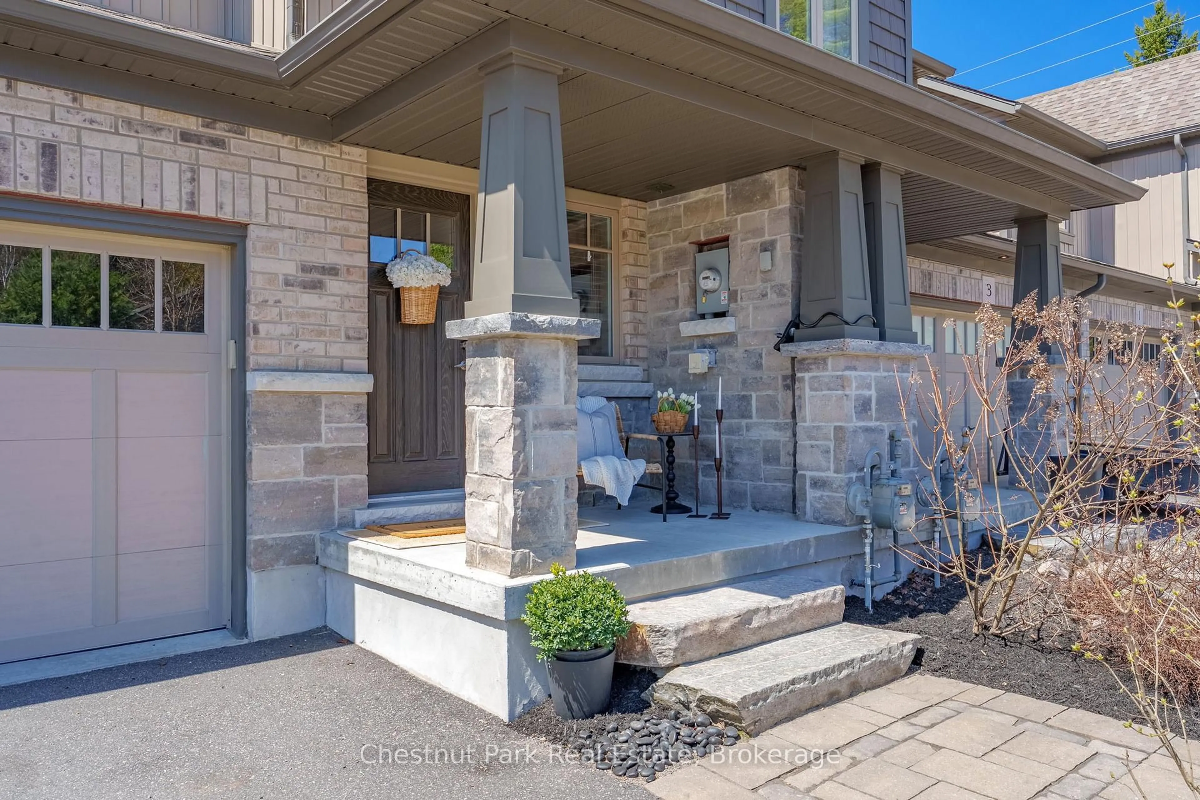 Unknown for 5 Brookside Crossing, Huntsville Ontario P1H 1C9