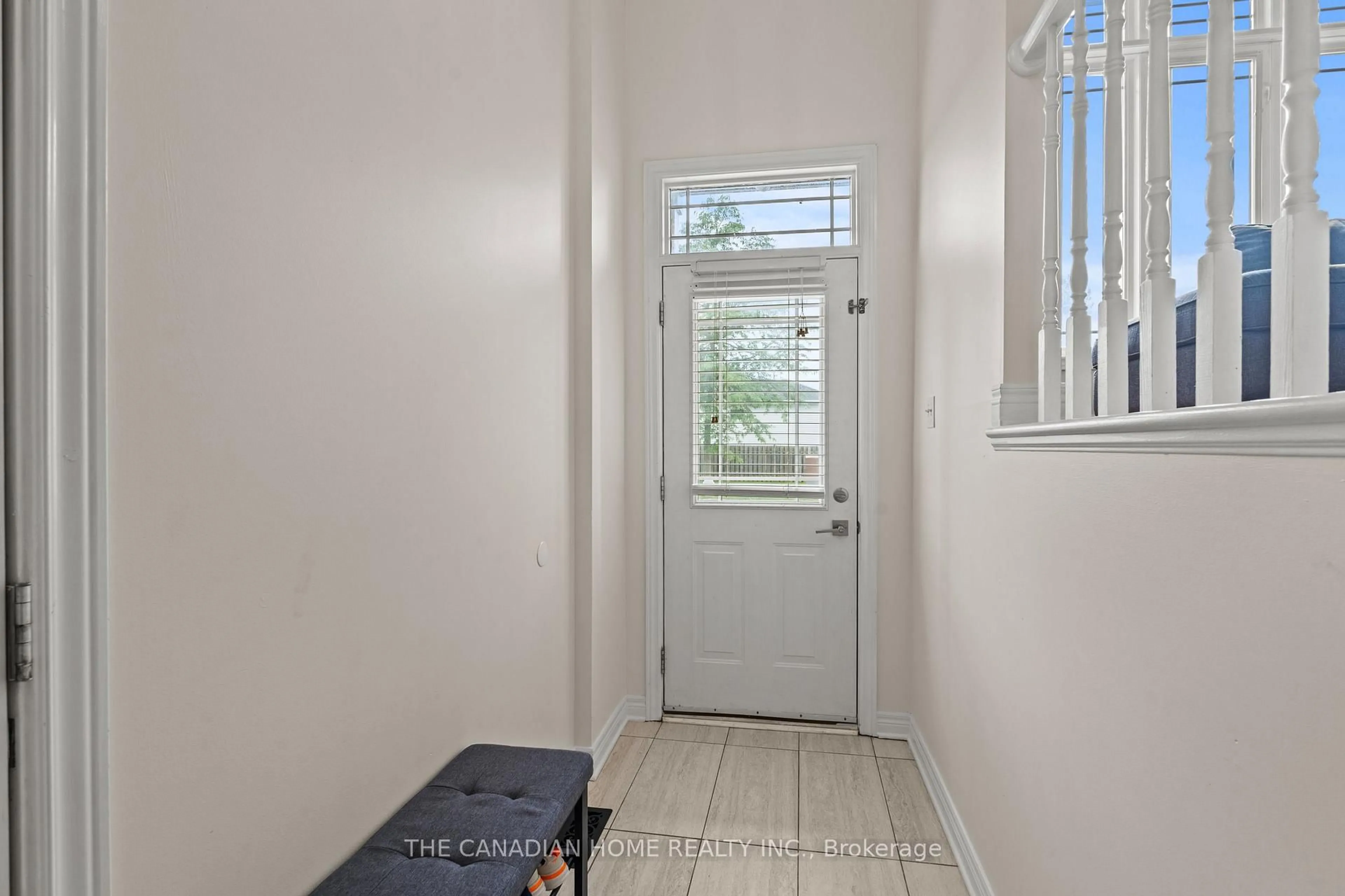 Unknown for 192 Oakcrest Ave, Welland Ontario L3C 7K3