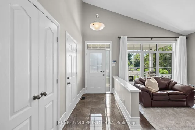 112 Equinelle Dr, North Grenville 5
