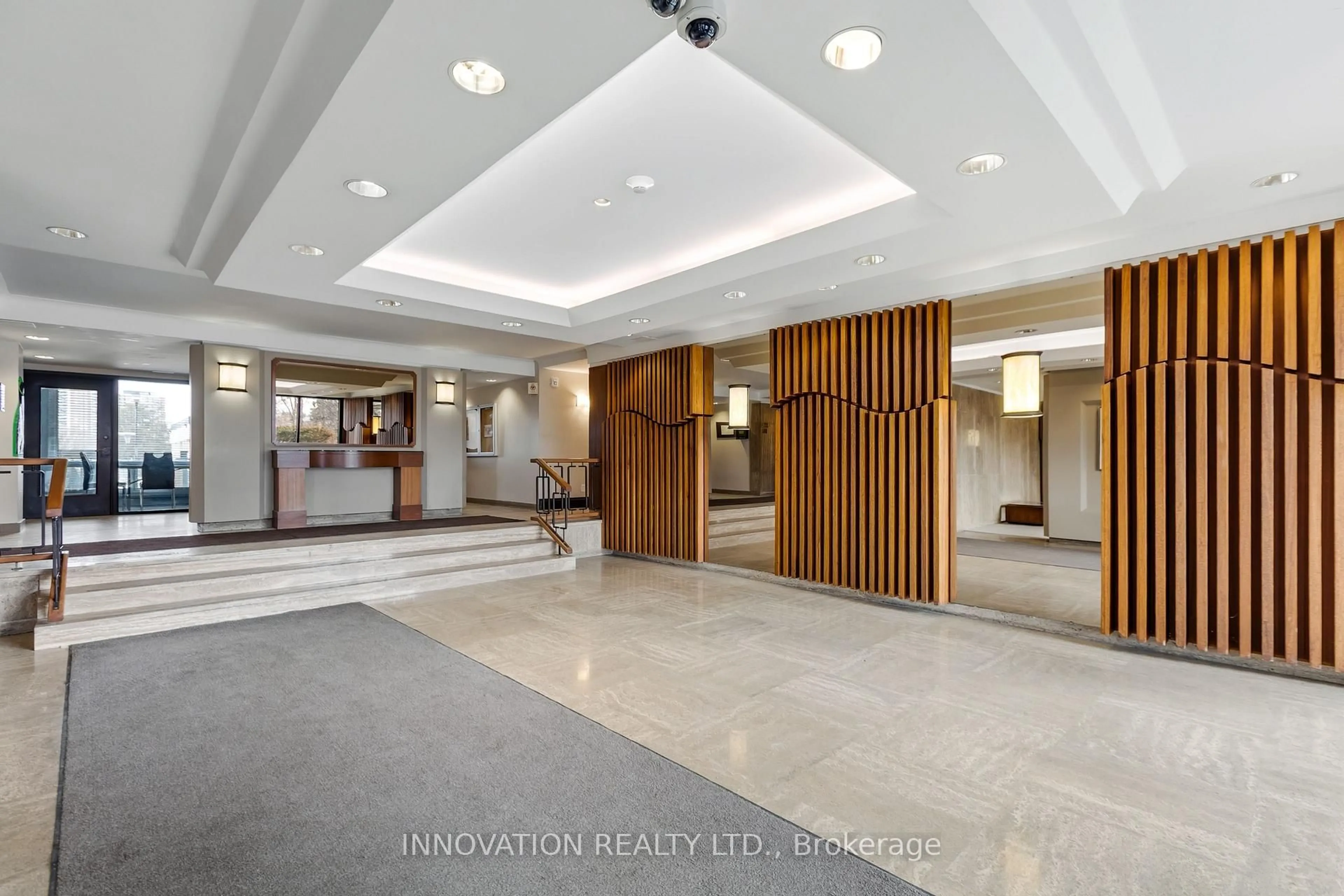 Indoor foyer for 265 Poulin Ave #807, Ottawa Ontario K2B 7Y8