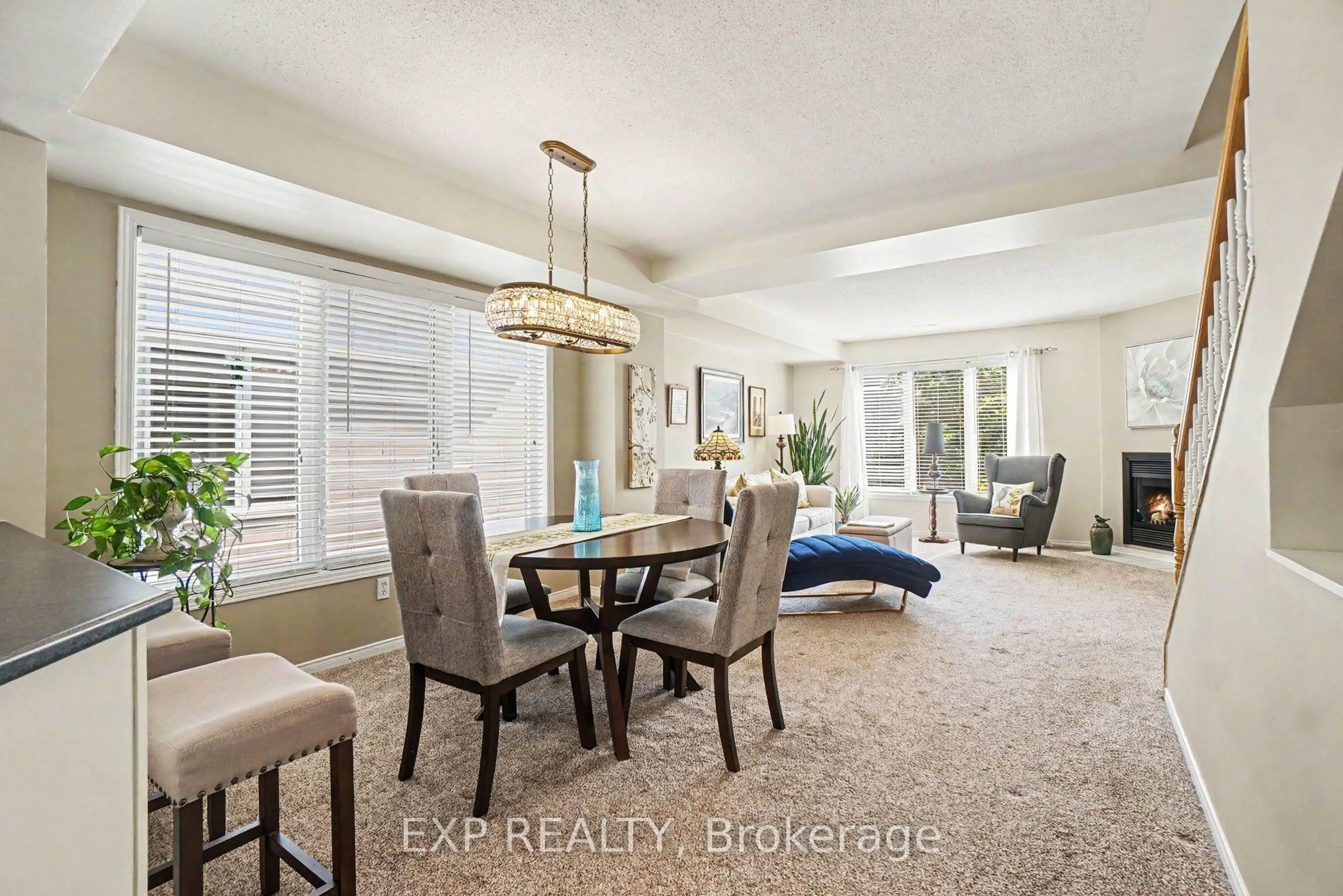 Dining room, unknown for 2220 Bois-Vert Pl, Ottawa Ontario K4A 4T7