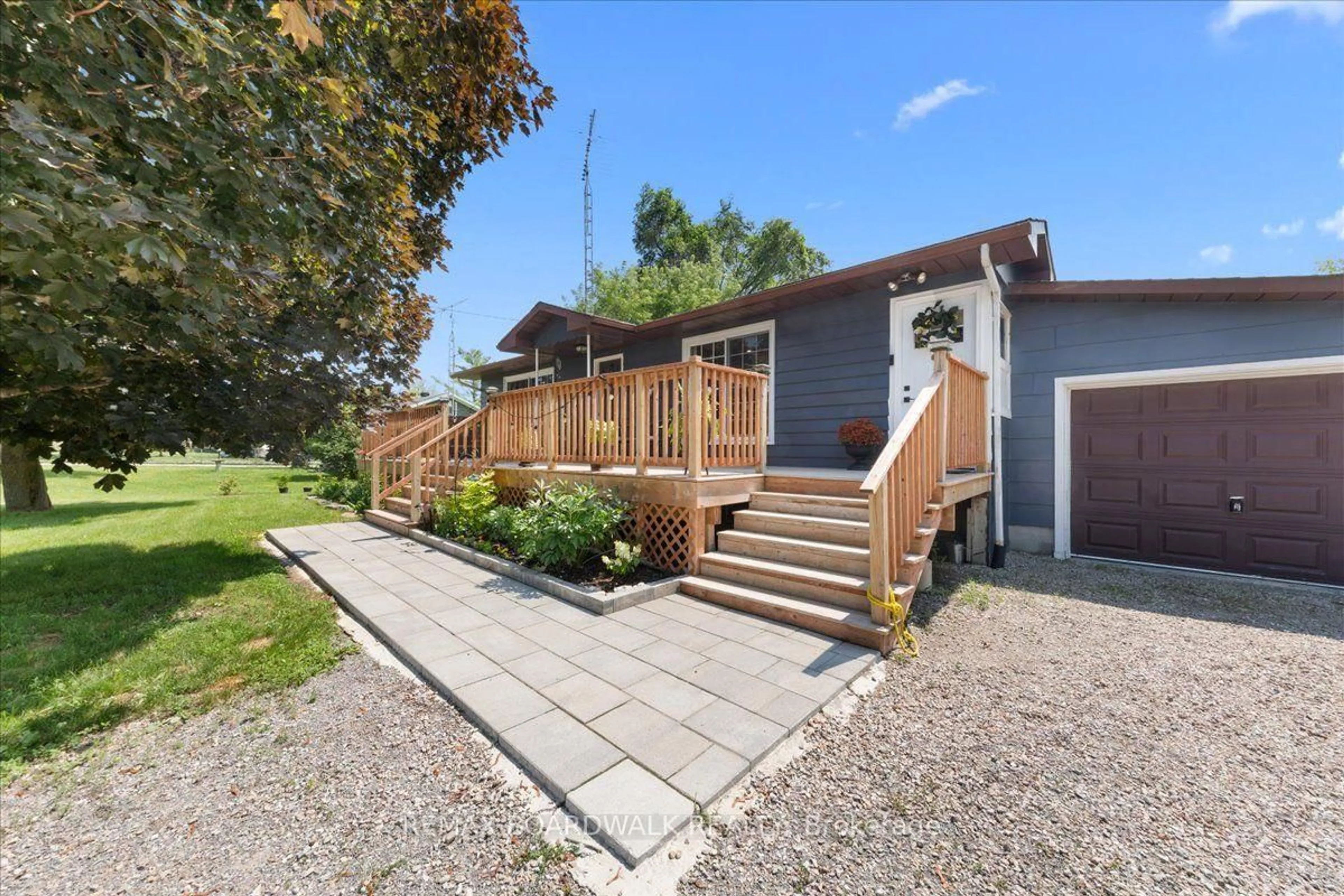 A pic from outside/outdoor area/front of a property/back of a property/a pic from drone, street for 5907 43 Highway, Perth Ontario K7H 3C7
