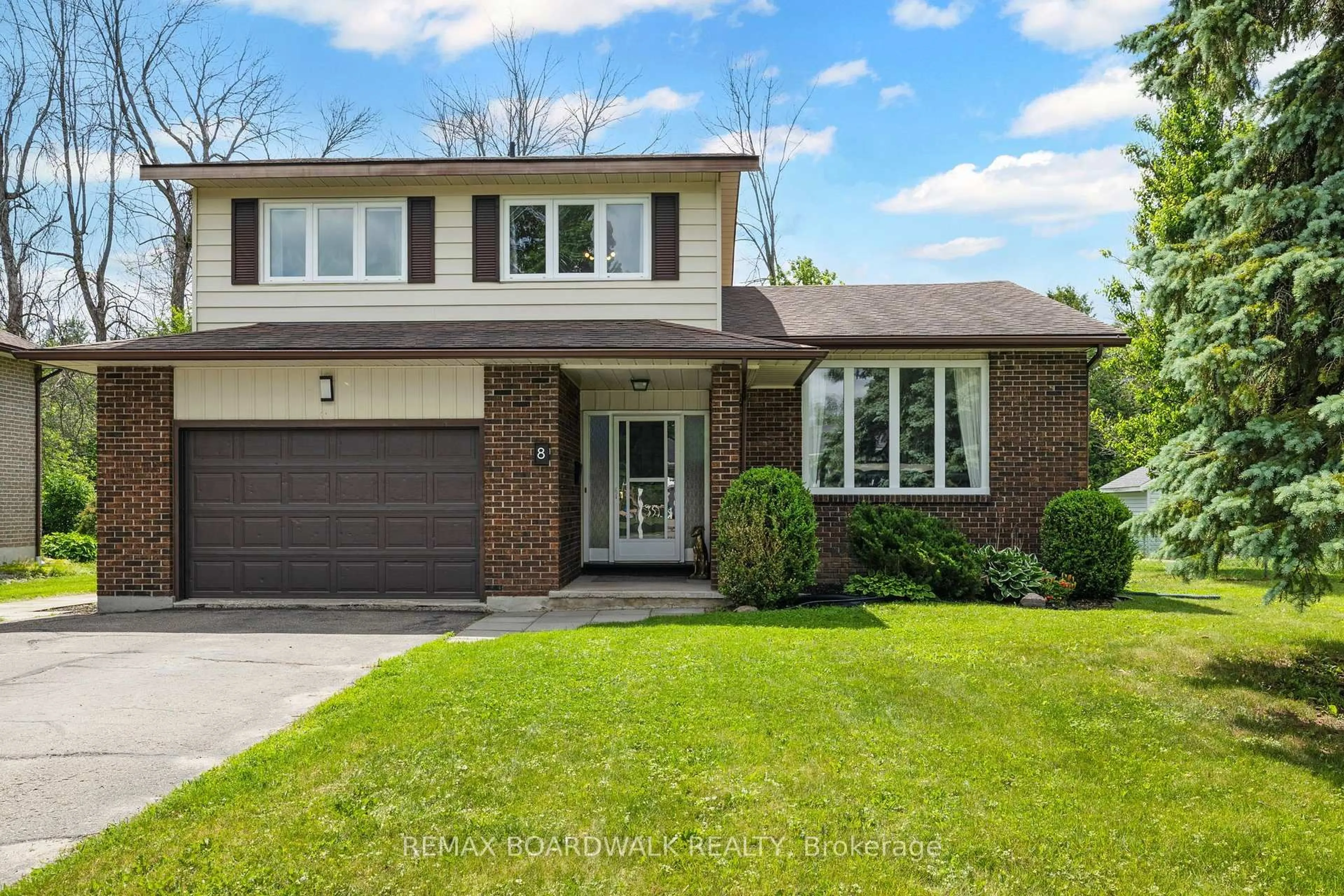 Home with brick exterior material, street for 8 Jessie Dr, Perth Ontario K7H 3J1
