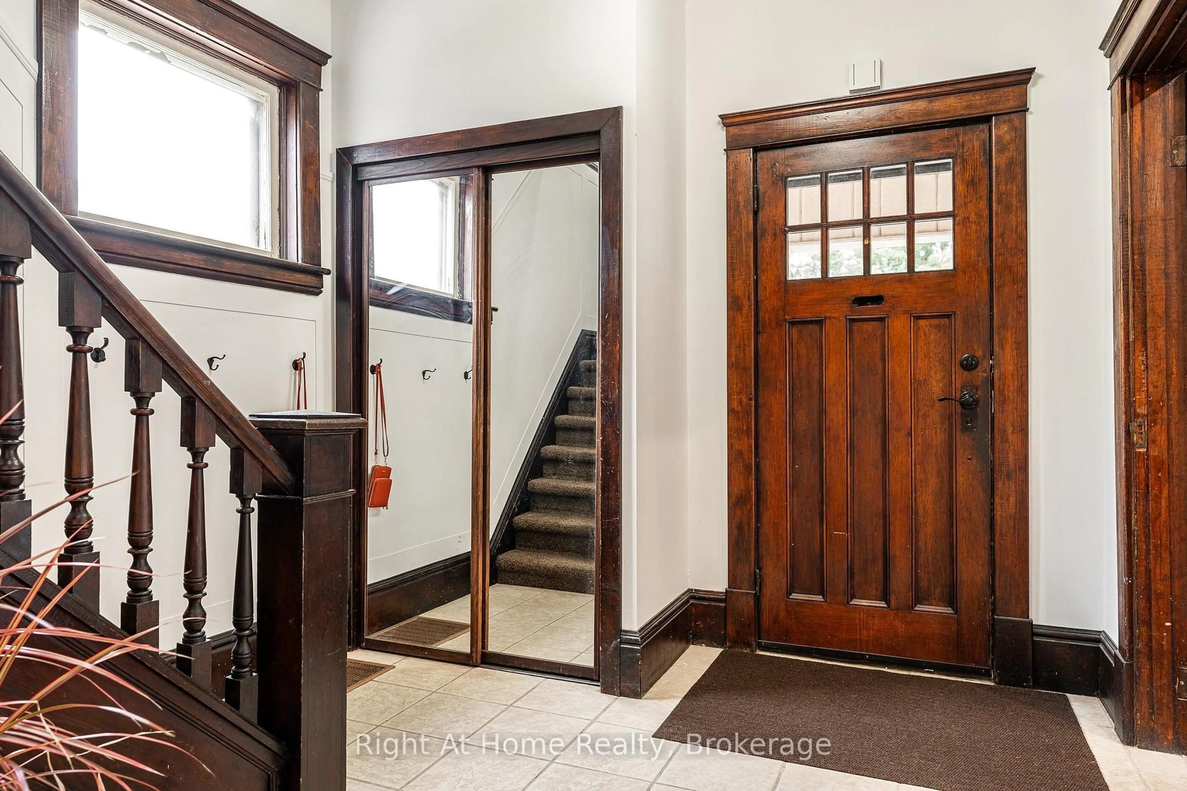Indoor entryway for 92 Rebecca St, Stratford Ontario N5A 3P3