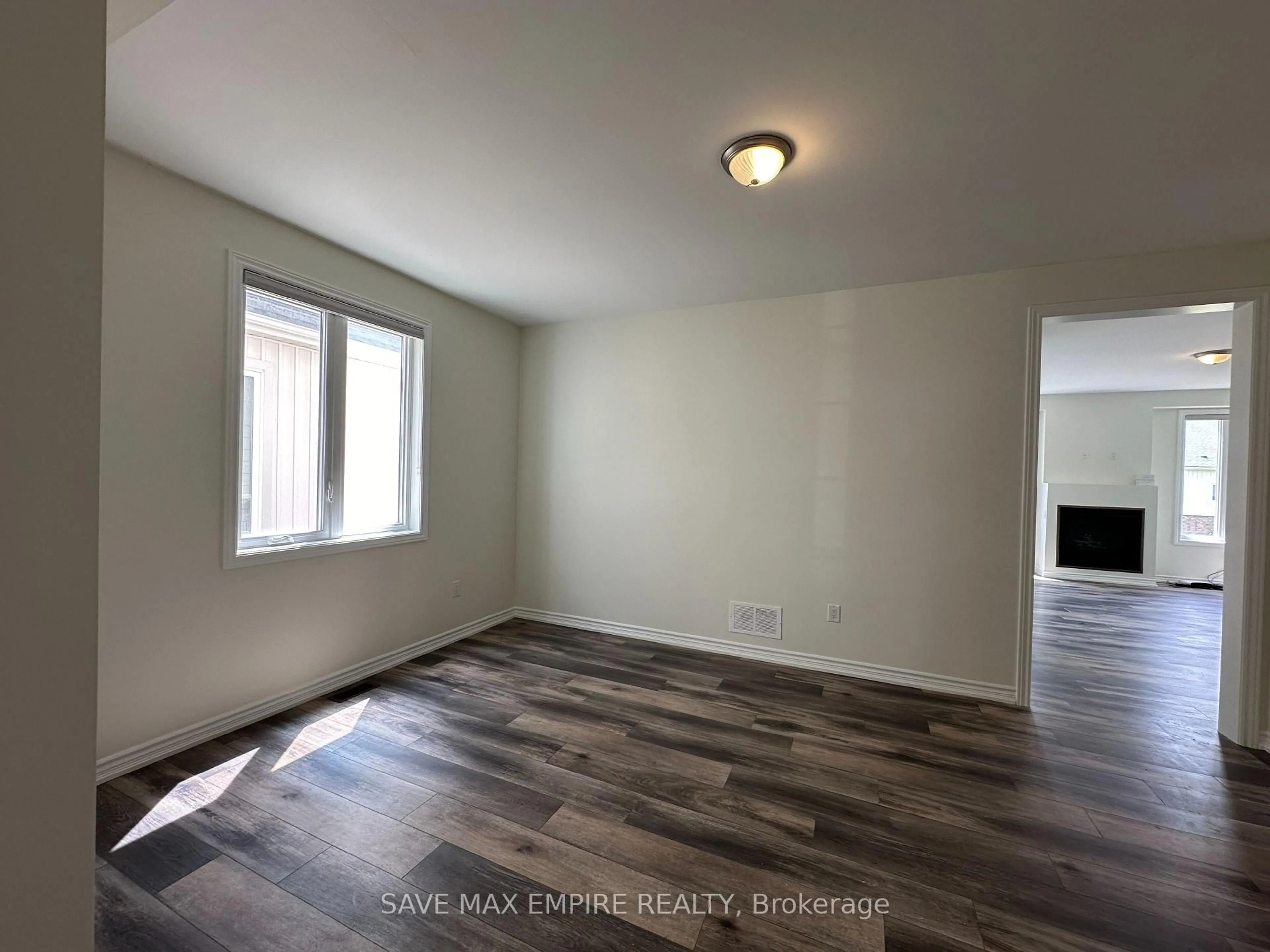 A pic of a room for 1499 Marina Dr, Fort Erie Ontario L2A 0C7