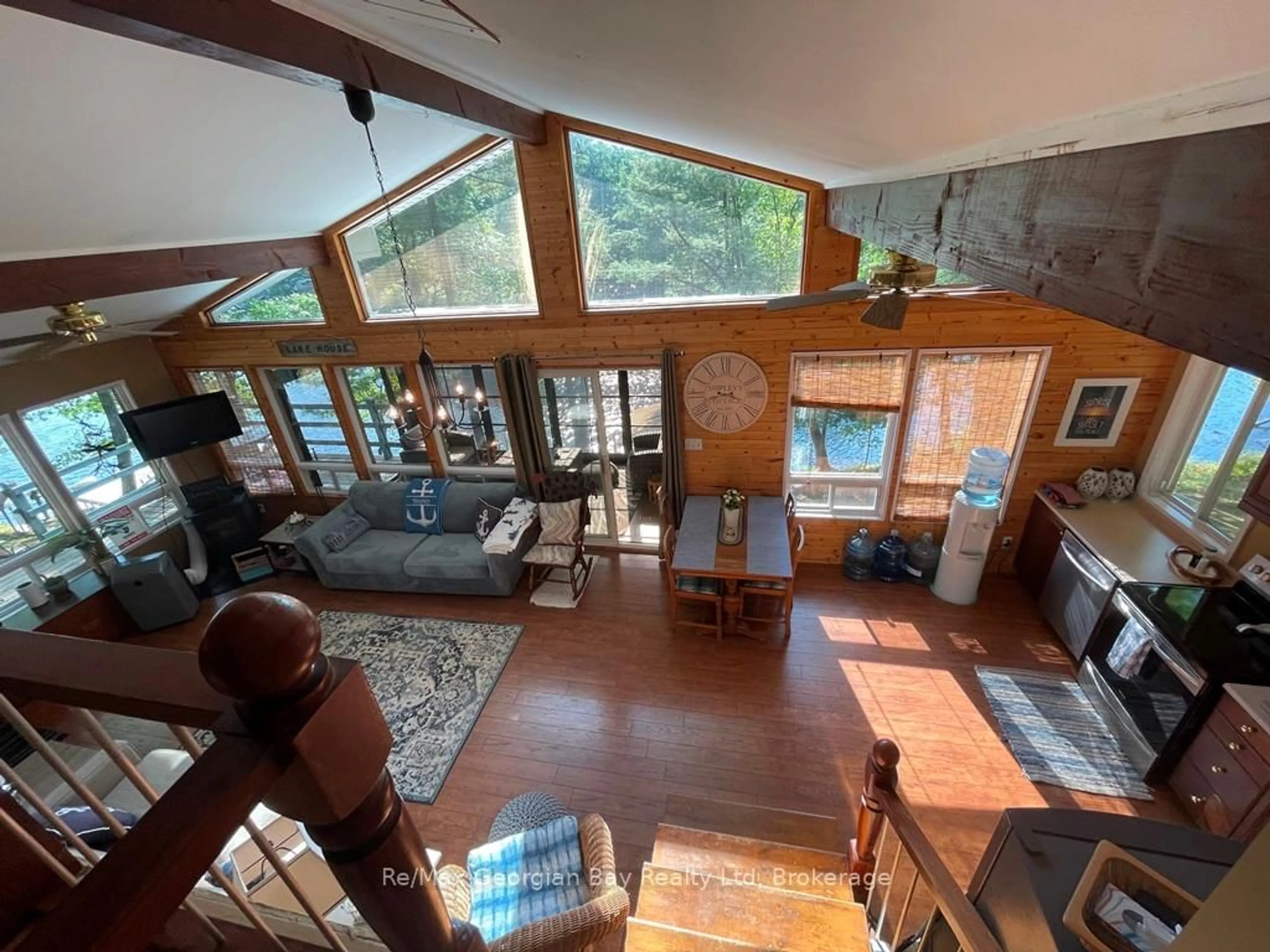 A pic of a room for 4SR406 SEVERN RIVER Rte, Muskoka Lakes Ontario L0K 1E0