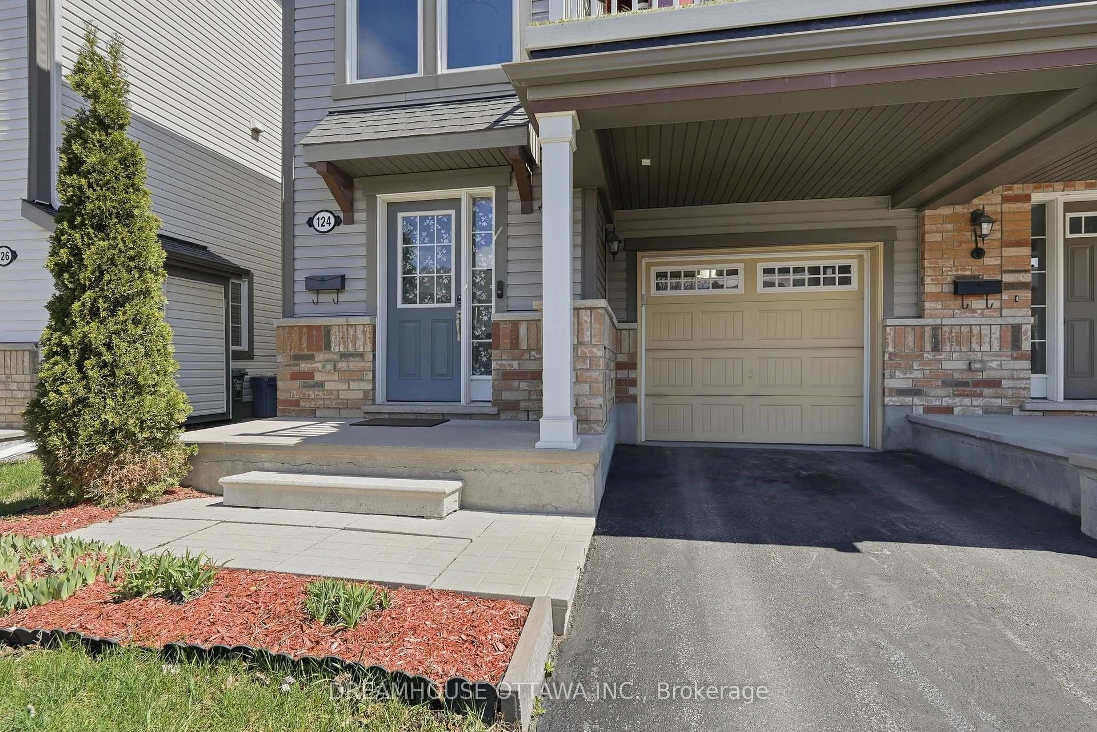 Unknown for 124 Pennant Ave, Ottawa Ontario K2J 5W6