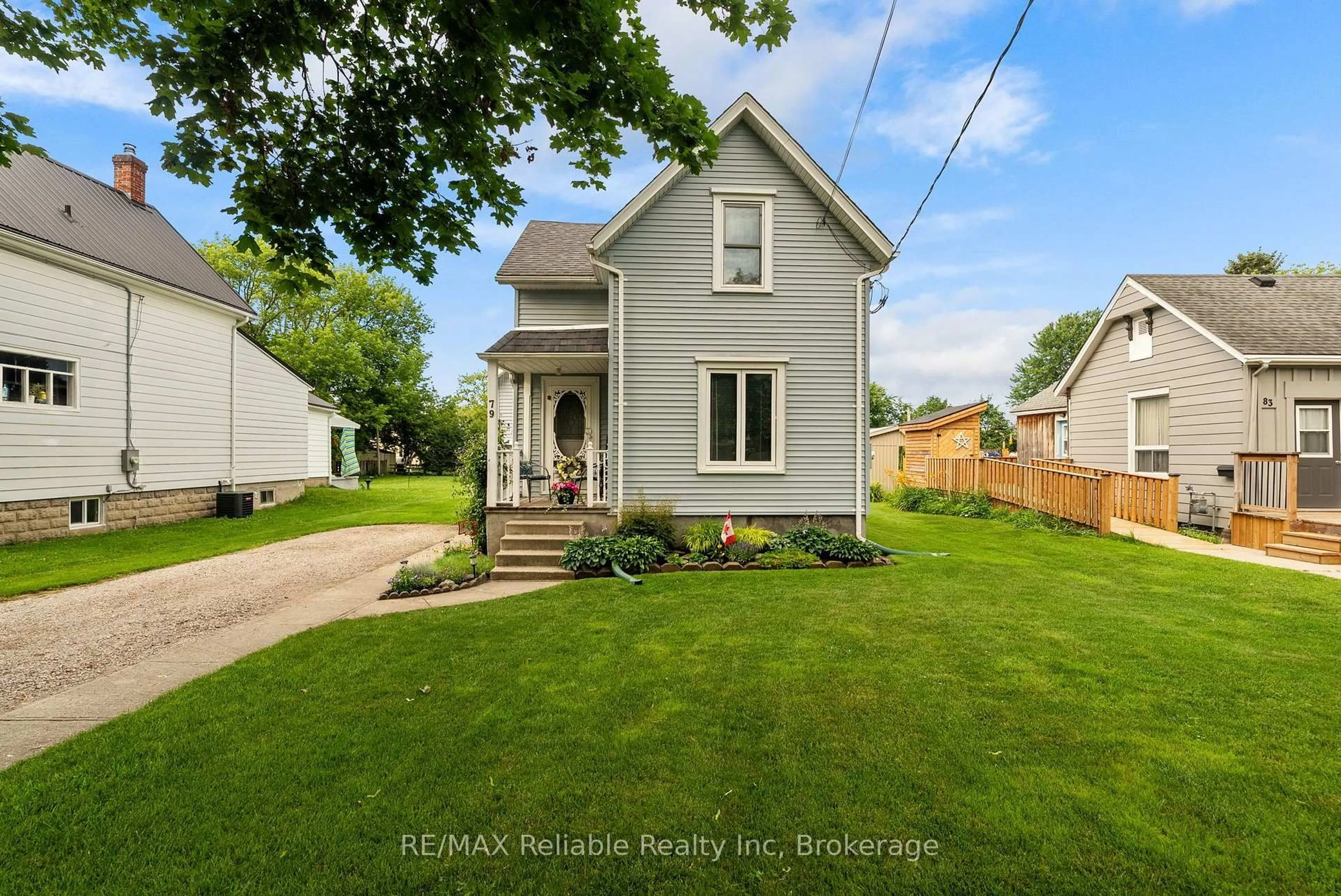 A pic from outside/outdoor area/front of a property/back of a property/a pic from drone, street for 79 Market St, Huron East Ontario N0K 1W0