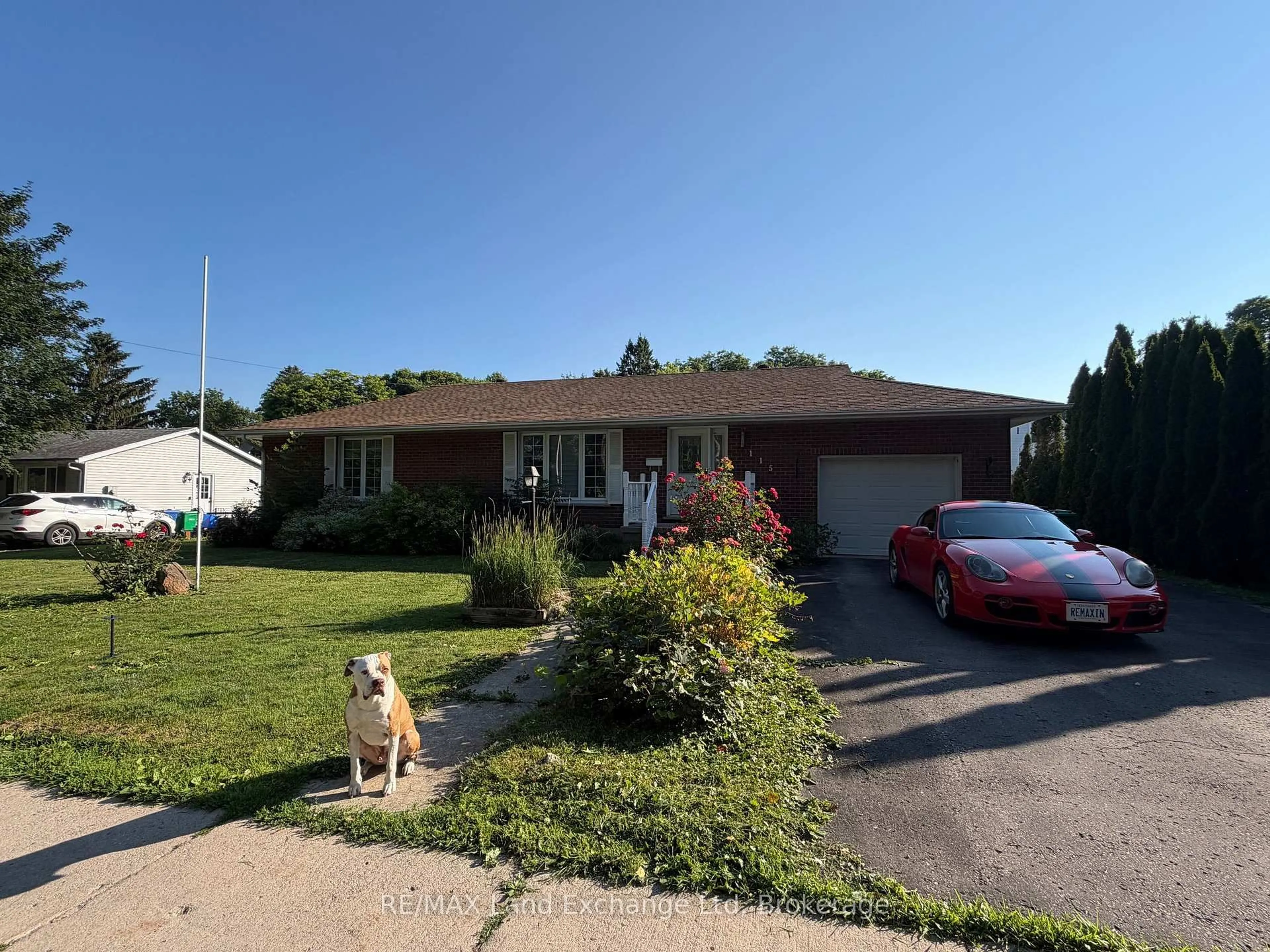 A pic from outside/outdoor area/front of a property/back of a property/a pic from drone, street for 115 Victoria St, North Huron Ontario N0G 2W0