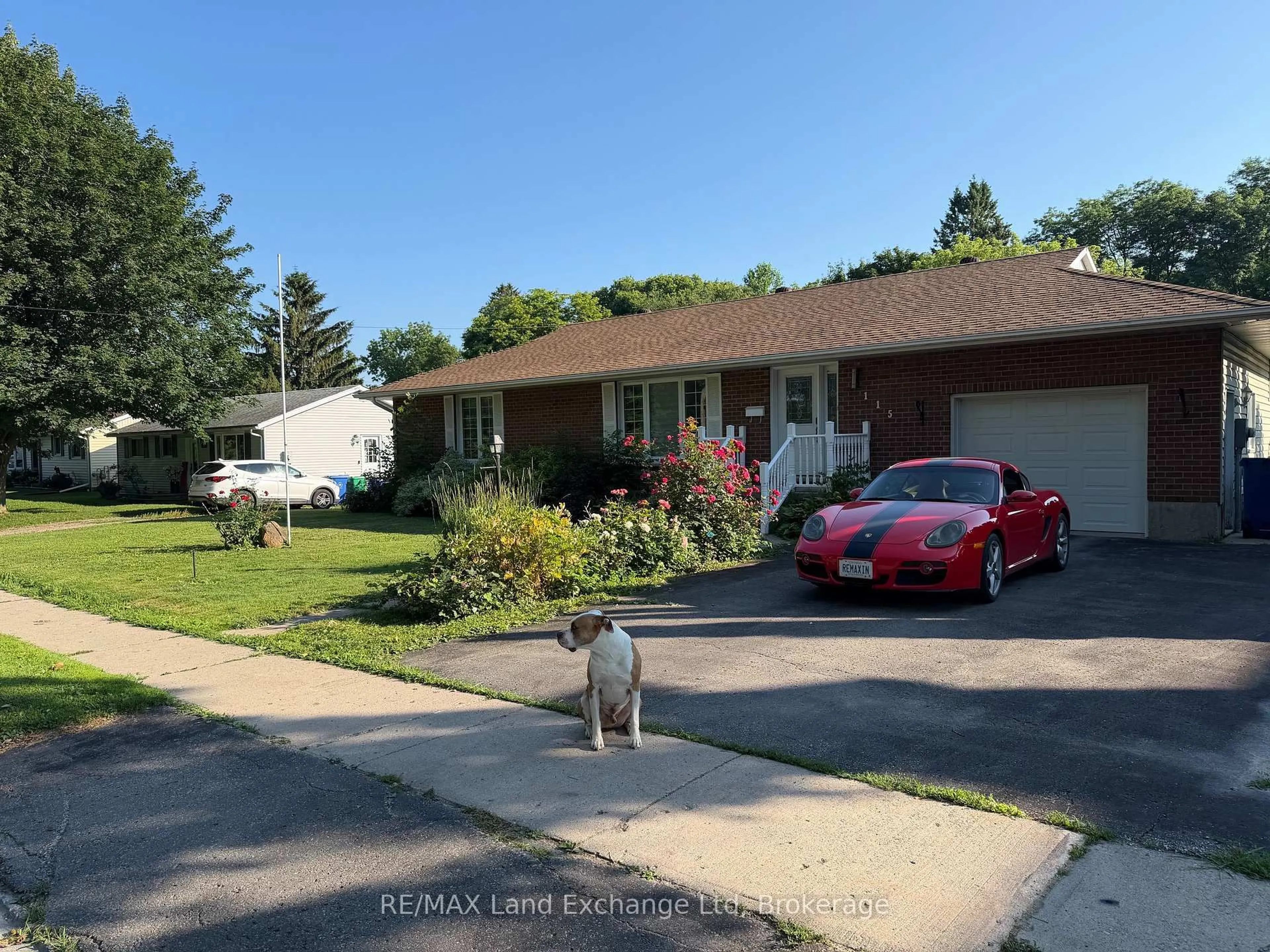 A pic from outside/outdoor area/front of a property/back of a property/a pic from drone, street for 115 Victoria St, North Huron Ontario N0G 2W0