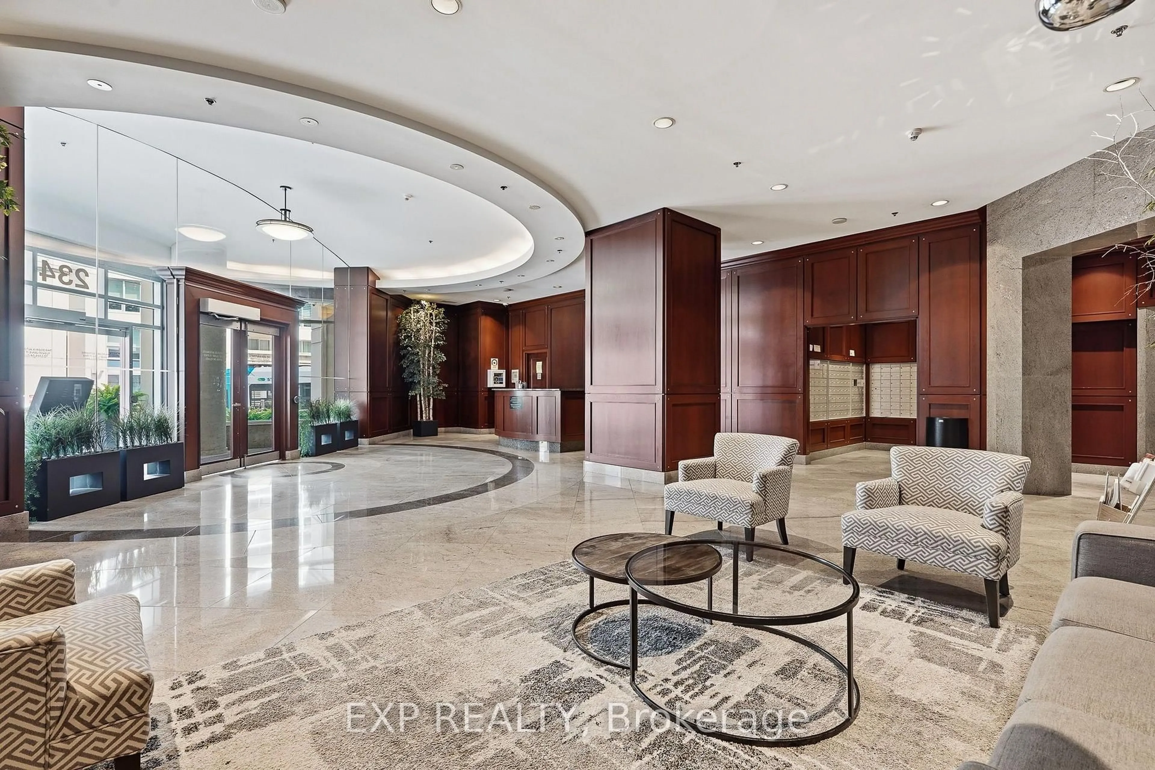 Lobby for 234 Rideau St #304, Ottawa Ontario K1N 0A9