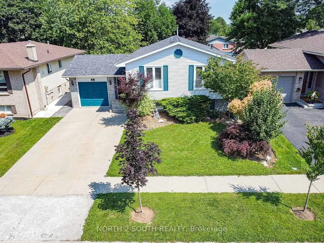 10 Latzer Cres, Brantford 2